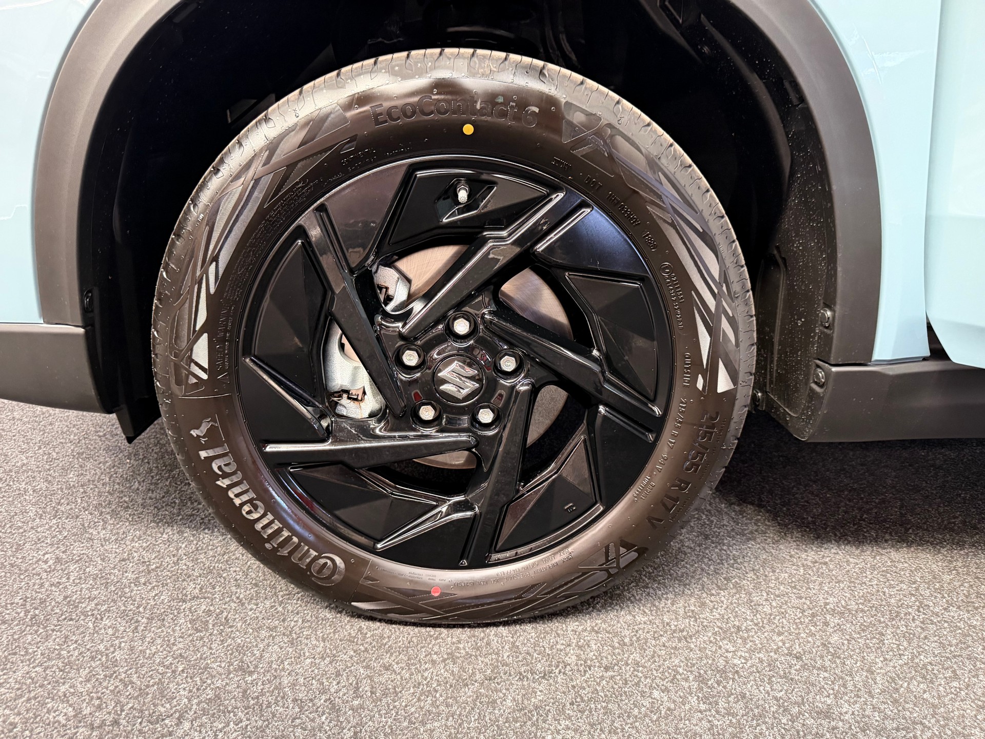 SUZUKI Vitara 1.4 Boosterjet Black Edition Top 4x4 Hybrid Automatic-image-11