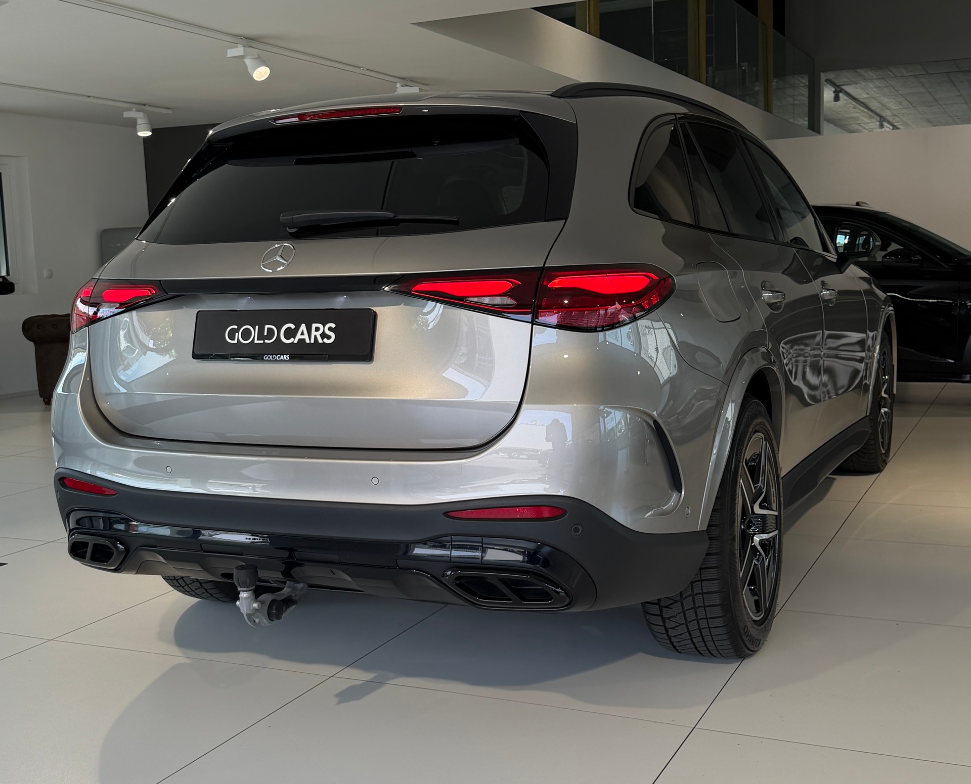 MERCEDES-BENZ GLC 220 d 4Matic AMG Line-image-6