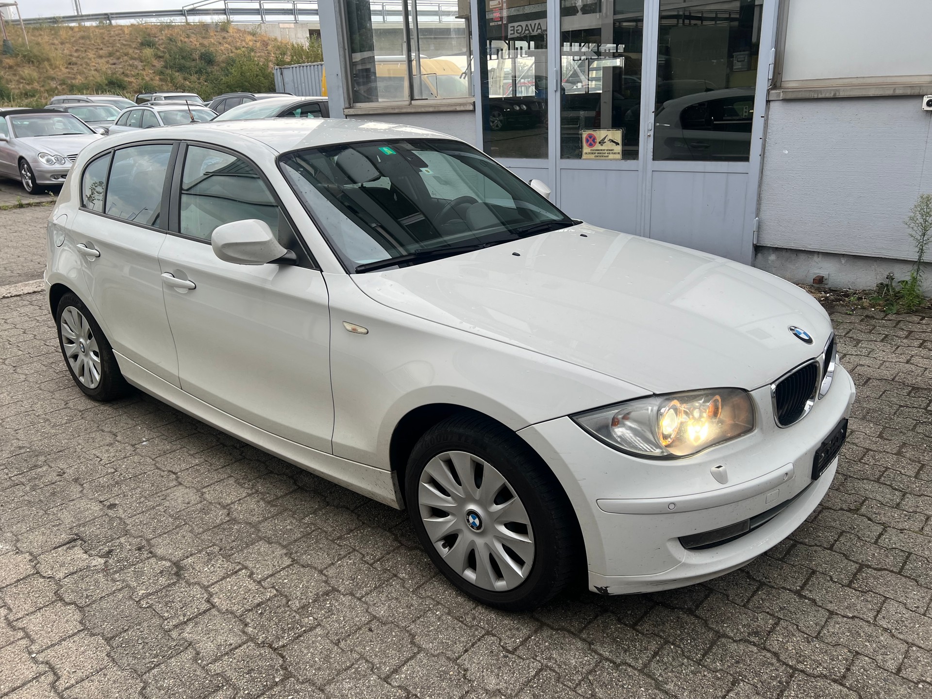 BMW 116-image-2