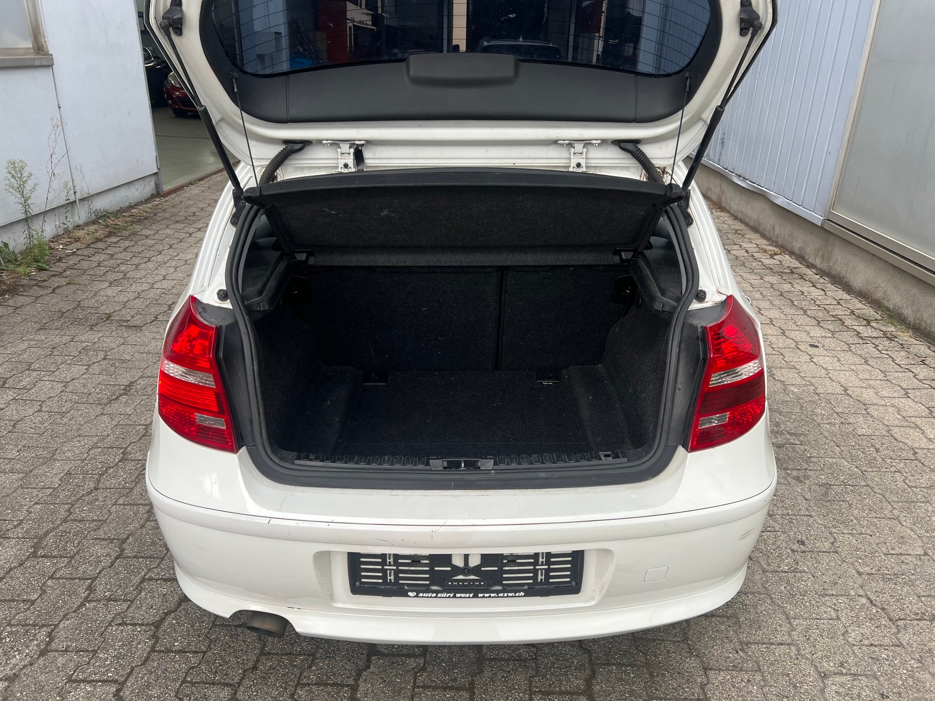 BMW 116-image-5
