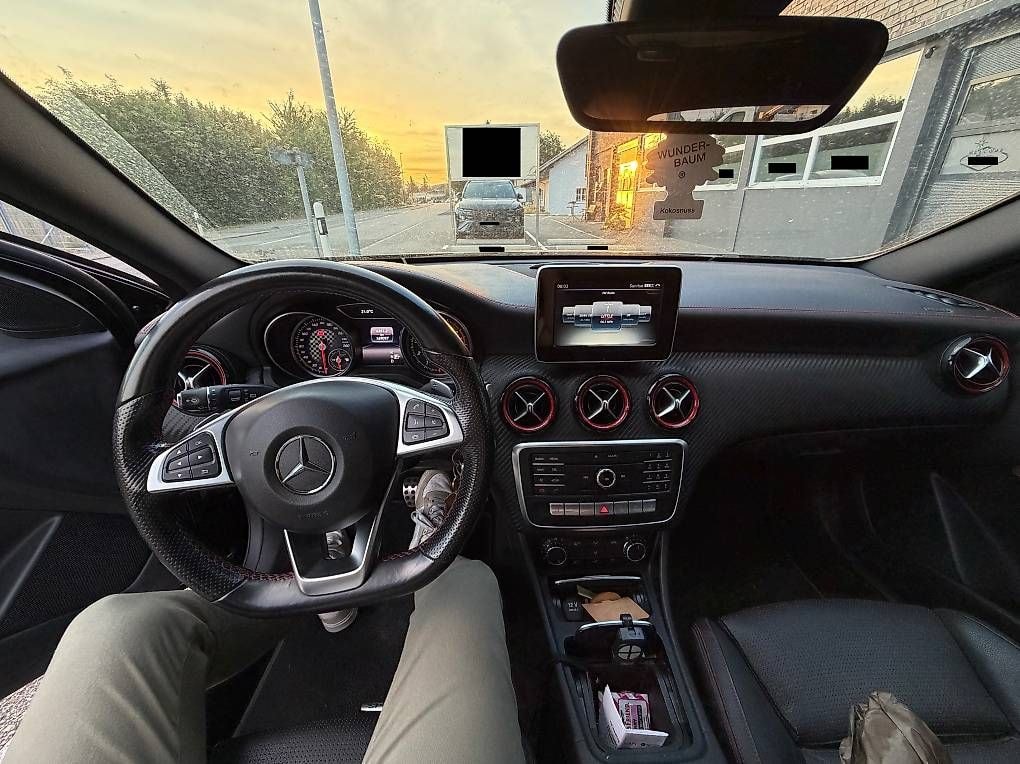 MERCEDES-BENZ A 250 Sport 4m-image-2