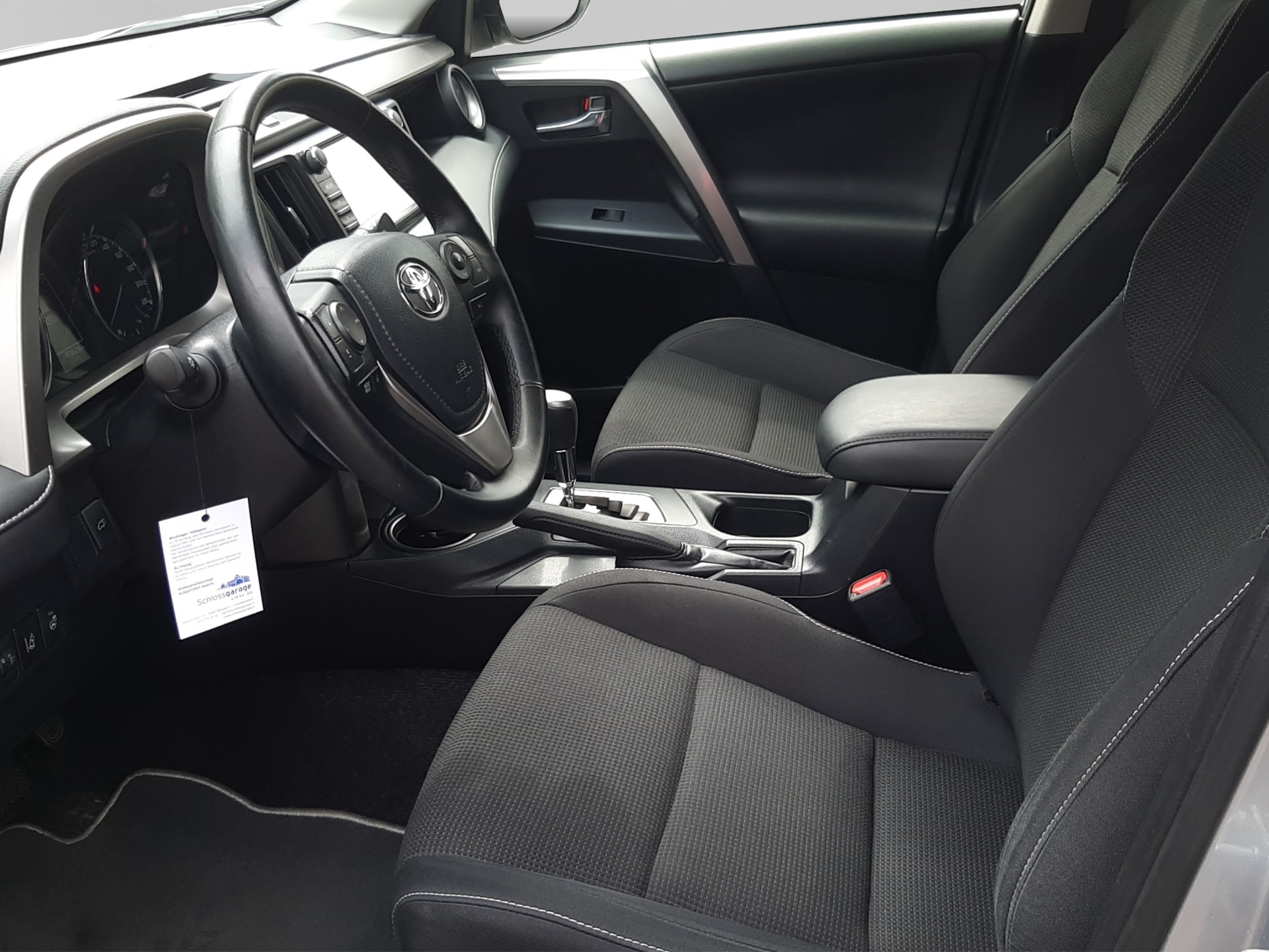 TOYOTA RAV4 2.5 HSD Trend-image-8