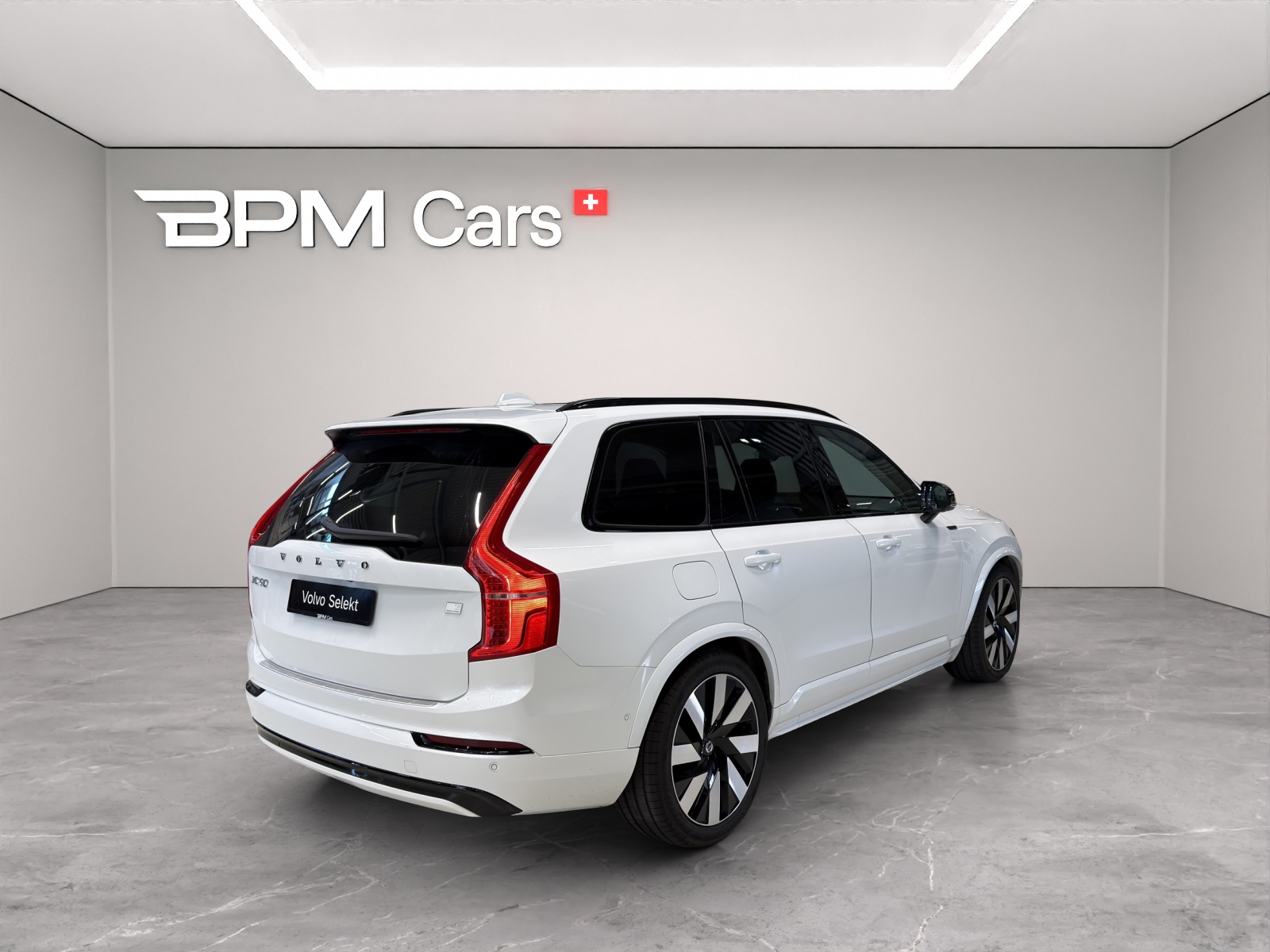 VOLVO XC90 2.0 T8 TE XCLUSIVE Dark 7P. eAWD-image-3