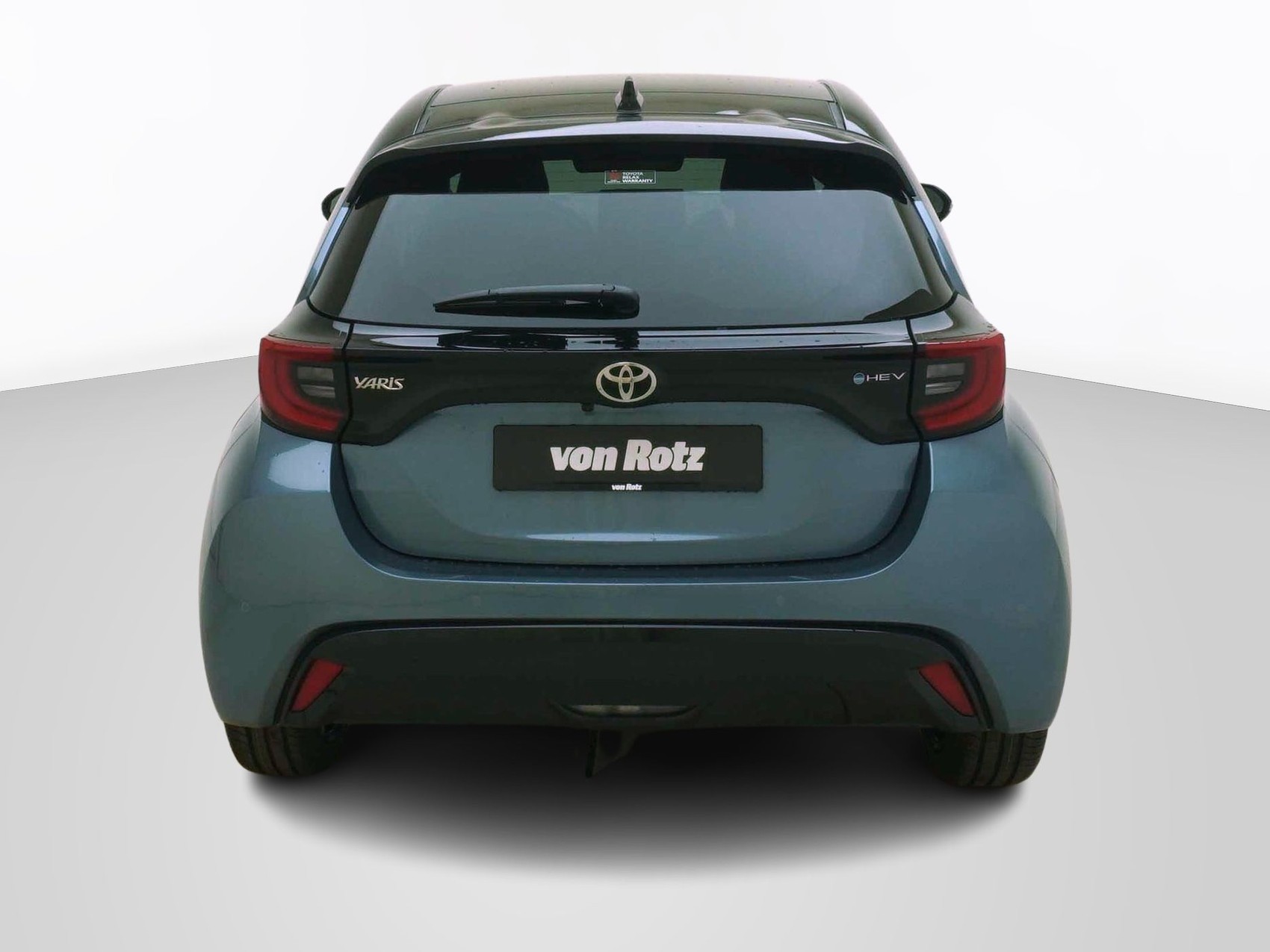 TOYOTA Yaris 1.5 VVT-i HSD Premium đ Panorama-Glasdach đ€ -image-2