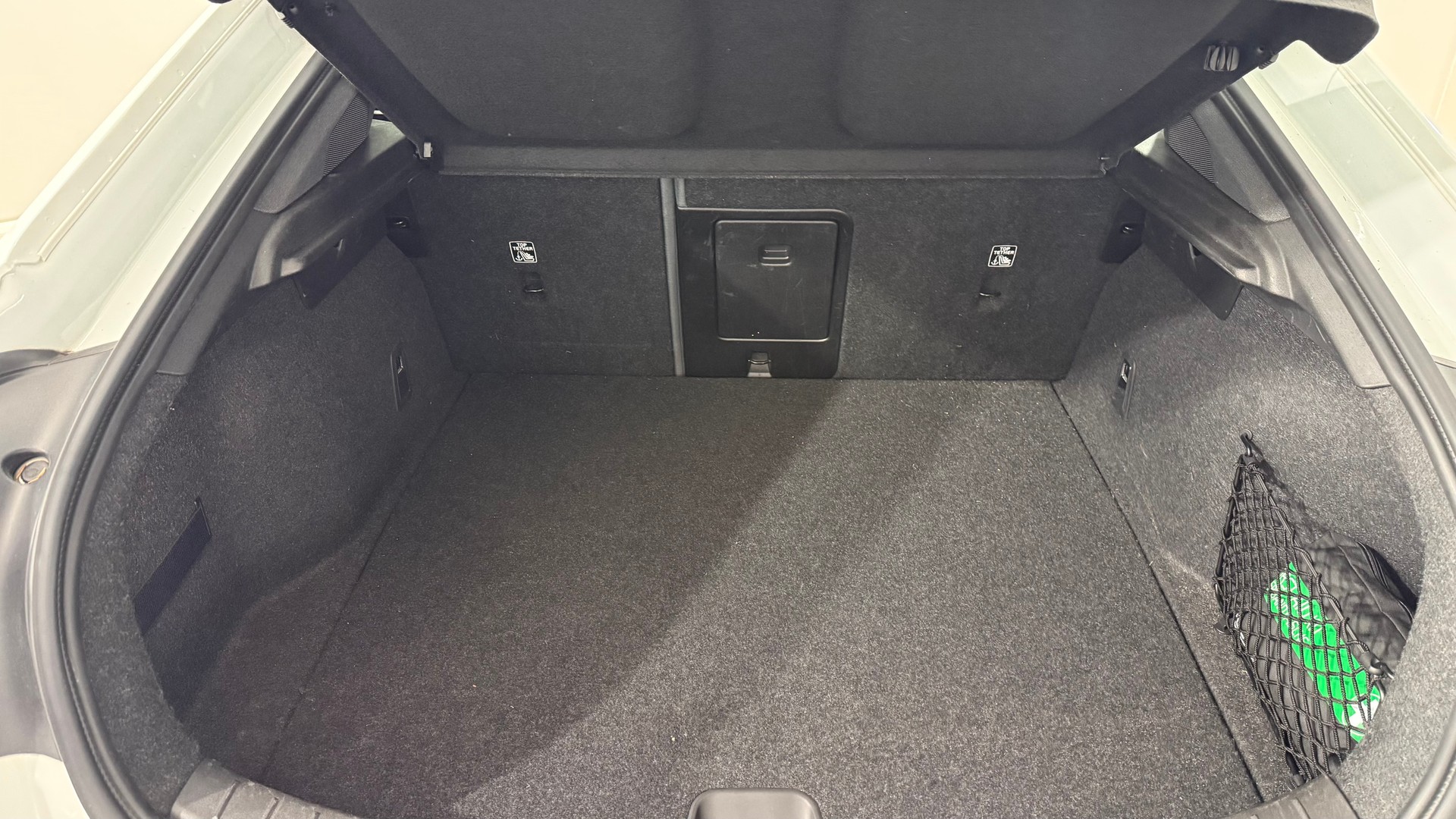 POLESTAR 2 Long Range Dual Motor-image-6