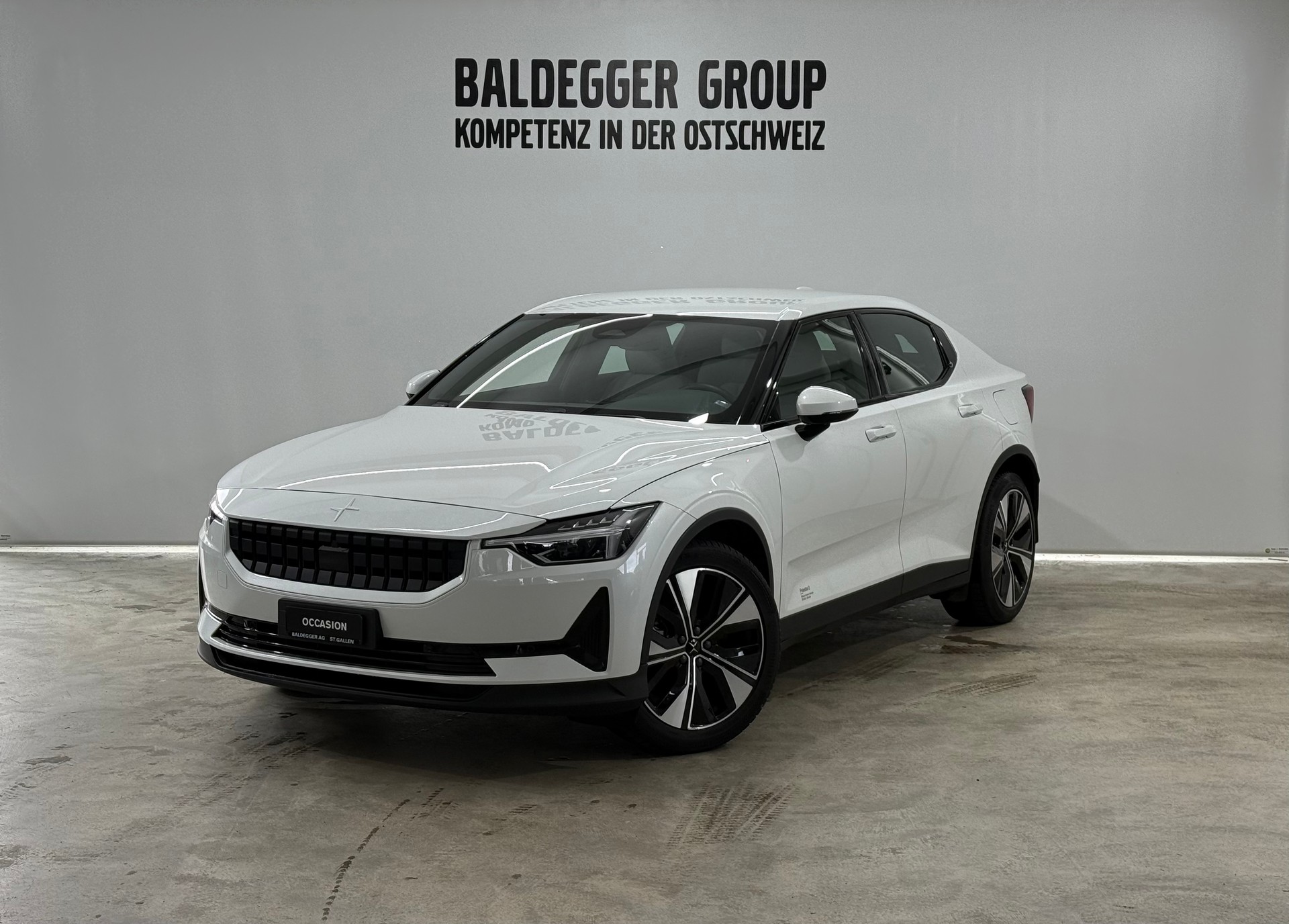 POLESTAR 2 Long Range Dual Motor-image-0