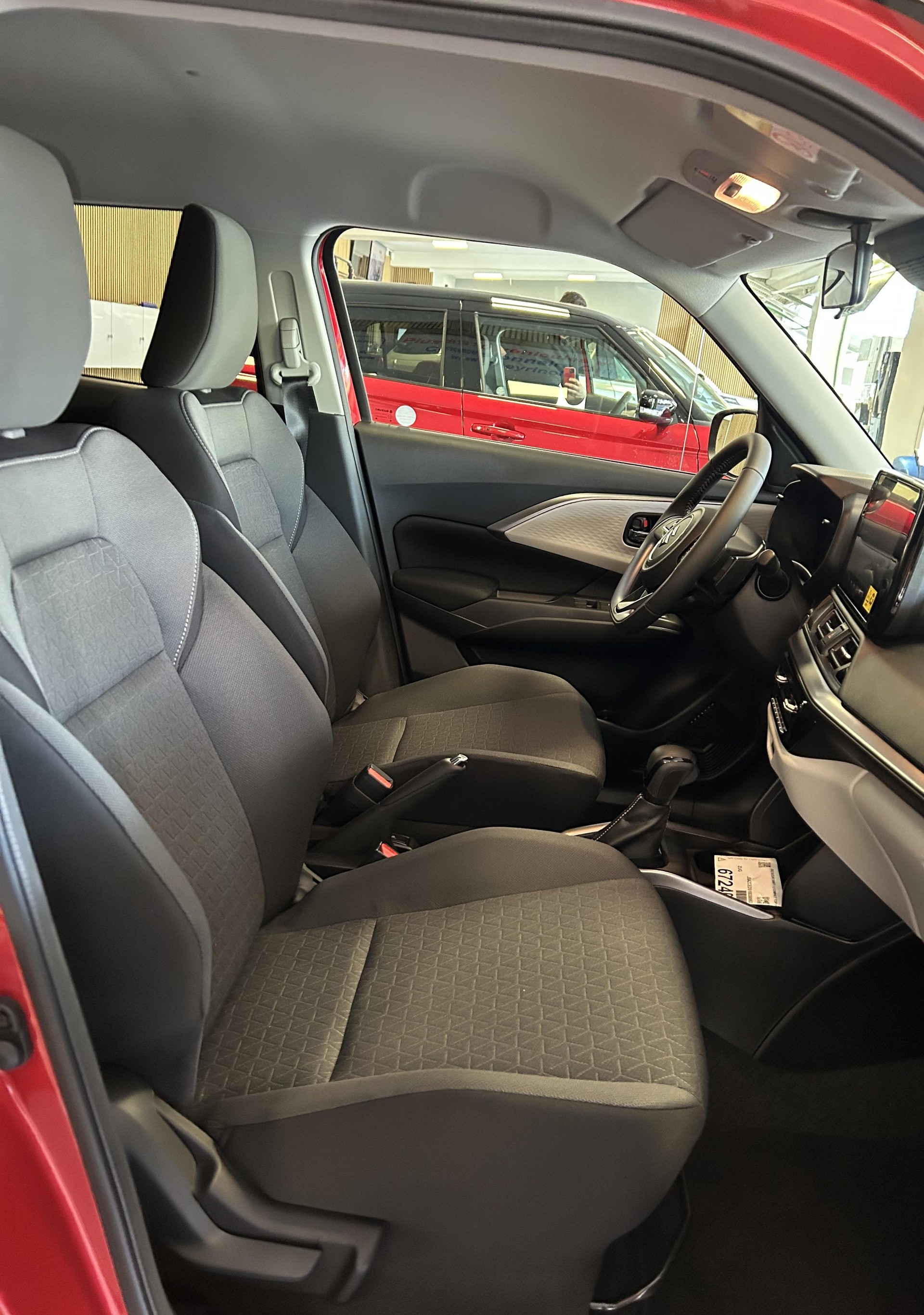SUZUKI Swift 1.2 Compact Top Hybrid-image-13