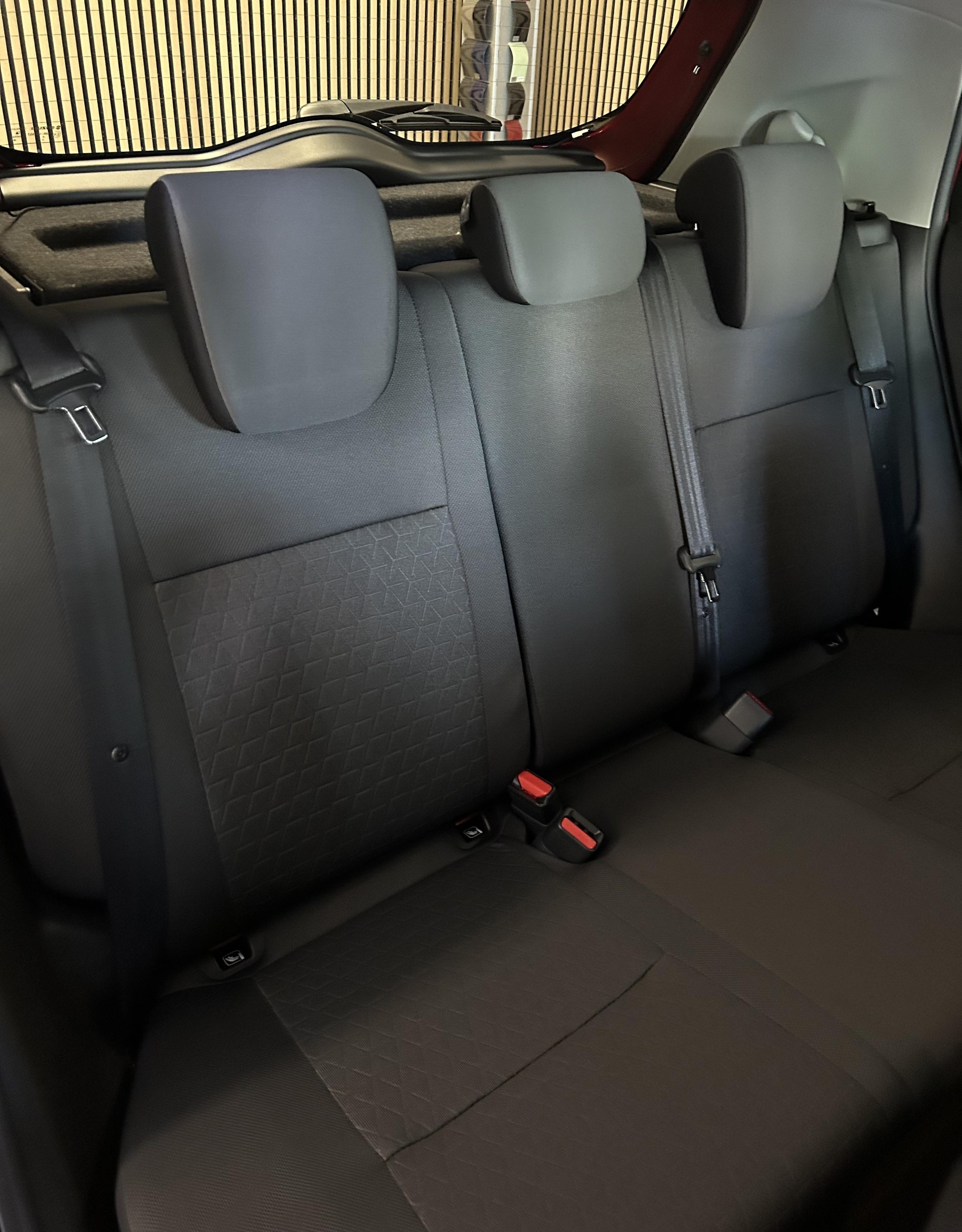 SUZUKI Swift 1.2 Compact Top Hybrid-image-16