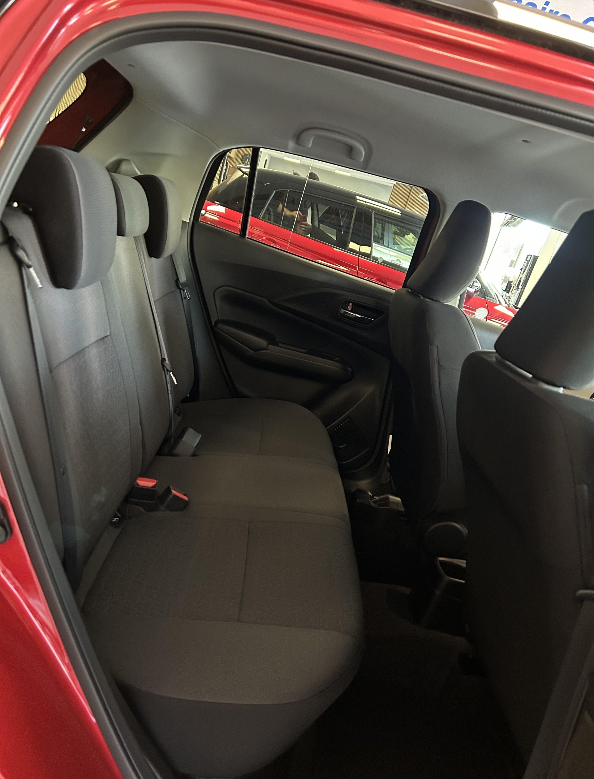 SUZUKI Swift 1.2 Compact Top Hybrid-image-15
