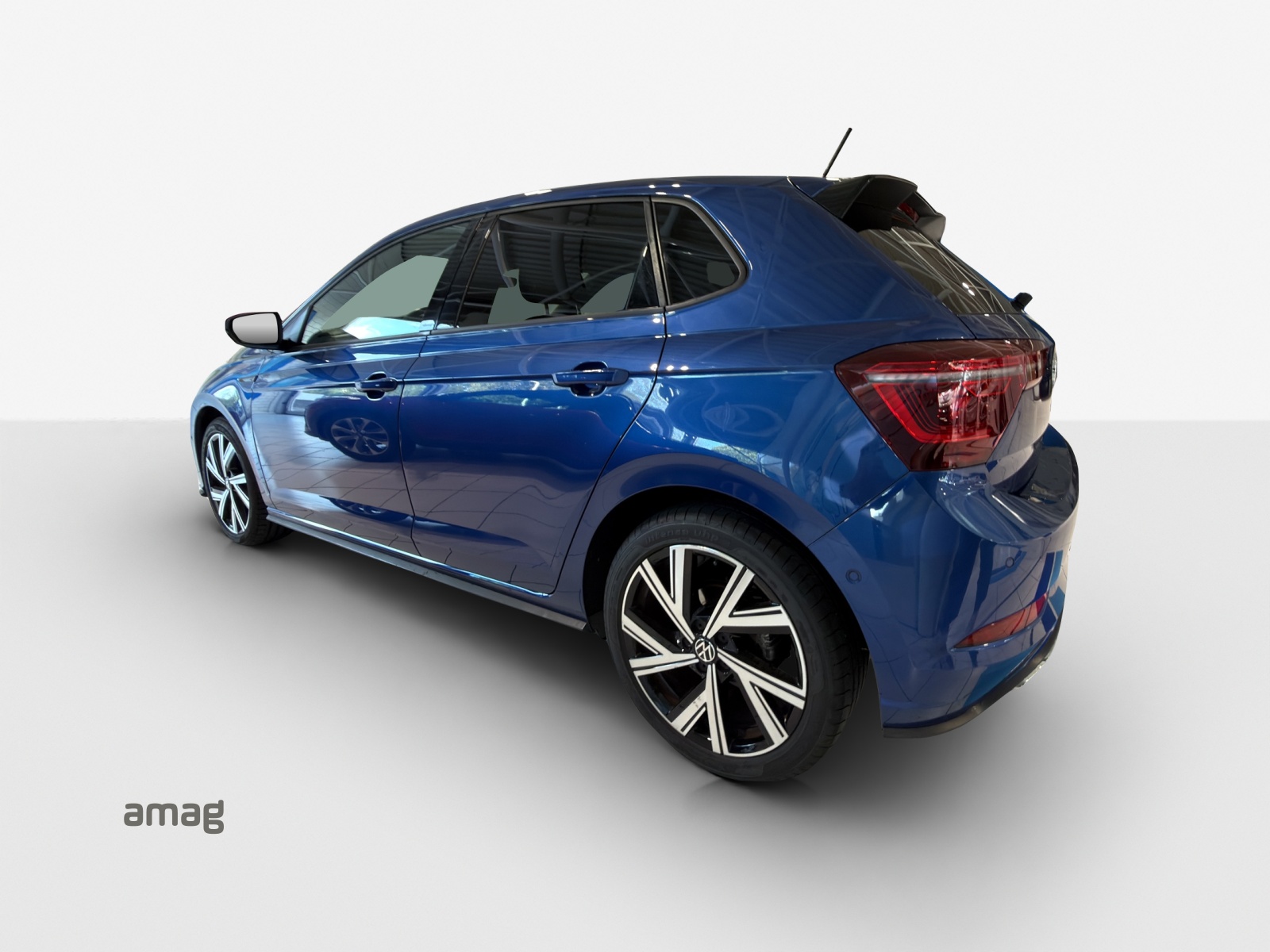 VW Polo 1.0 TSI R-Line DSG-image-2