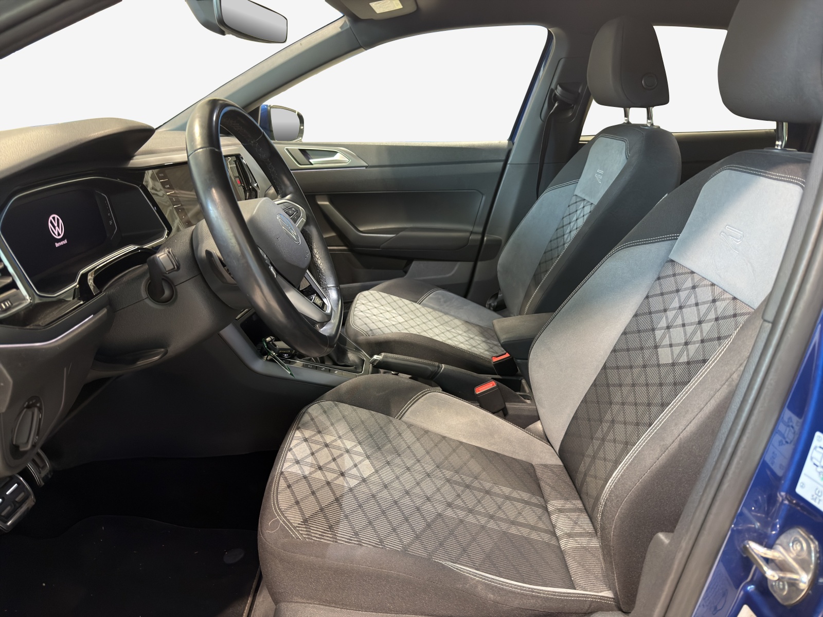 VW Polo 1.0 TSI R-Line DSG-image-7