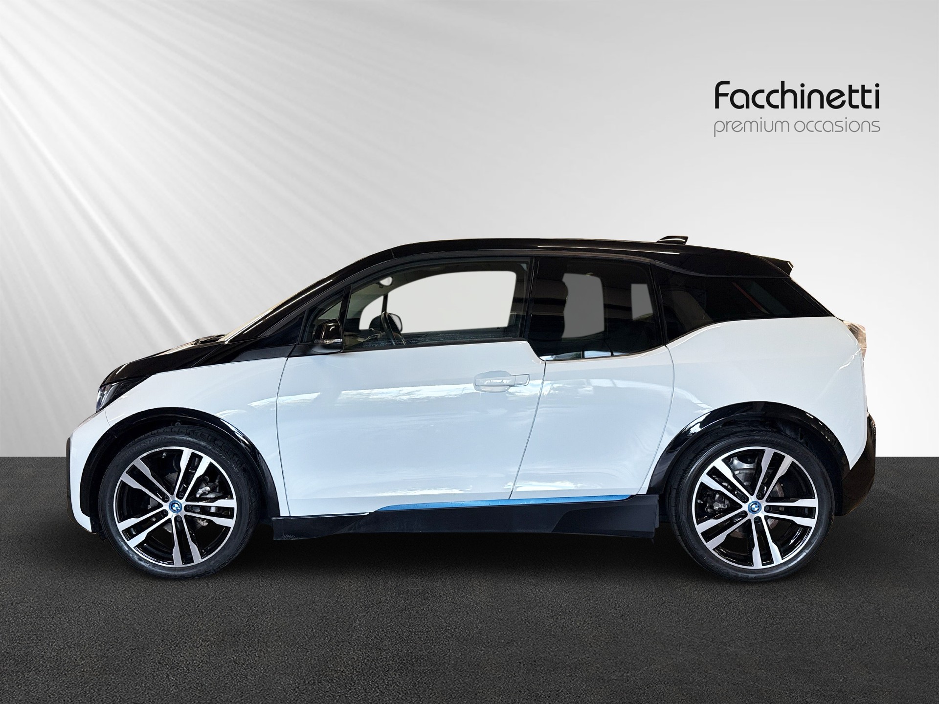 BMW i3 (120Ah)-image-1