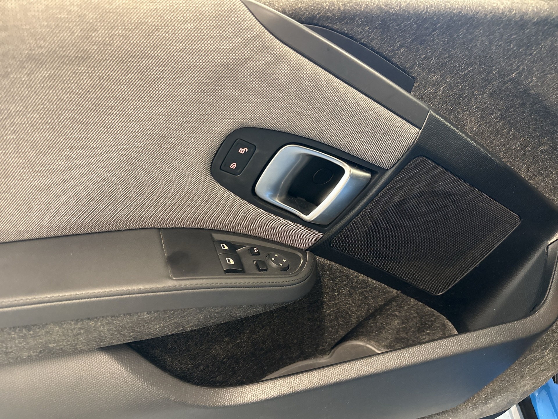 BMW i3 (120Ah)-image-16