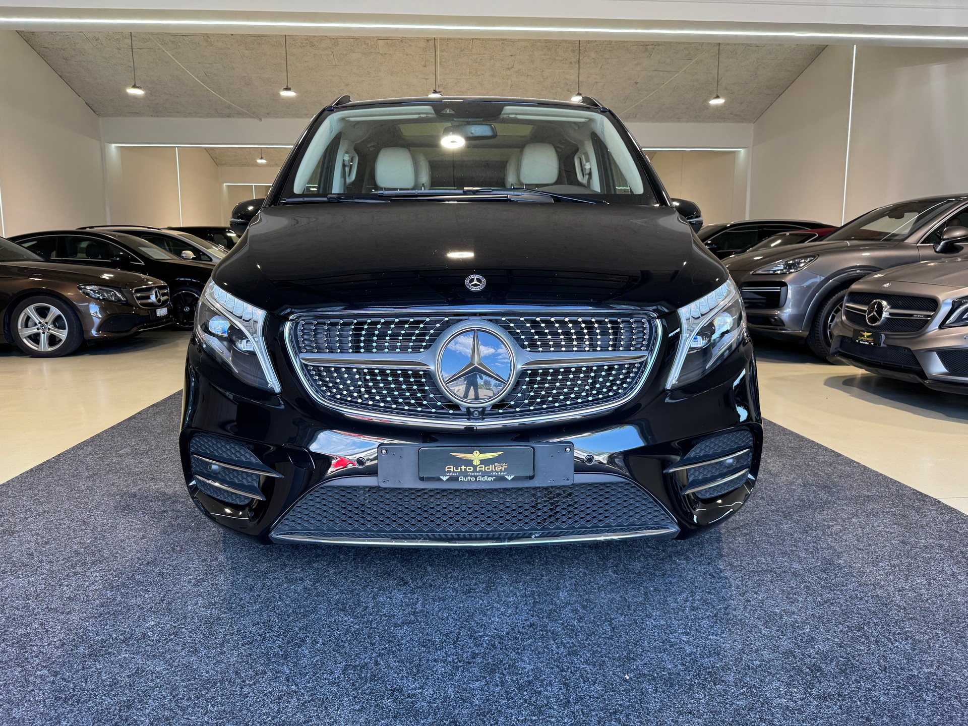 MERCEDES-BENZ V 250 d lang Exclusive 9G-Tronic