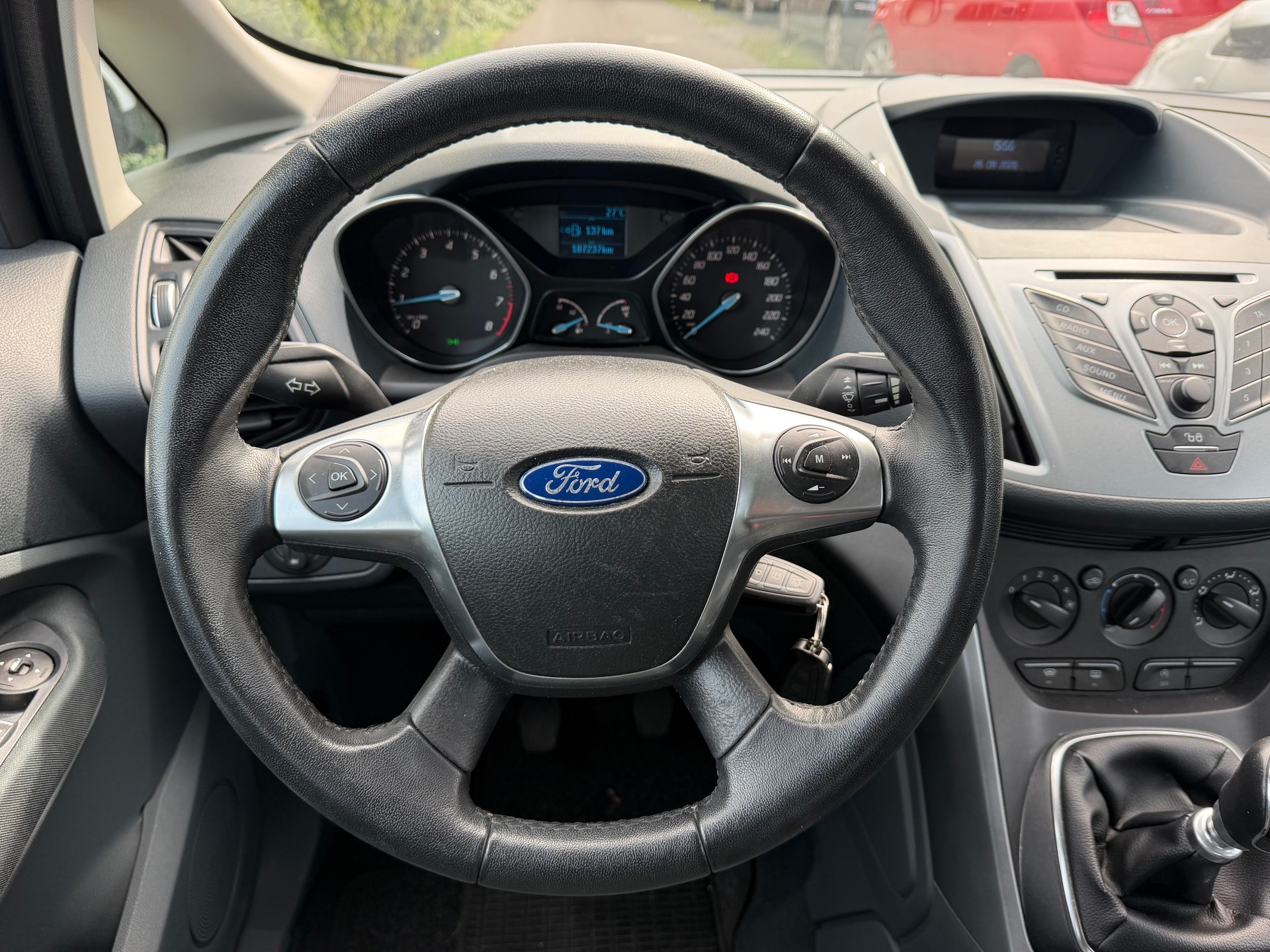FORD Grand C-Max 1.6 SCTi Titanium-image-11