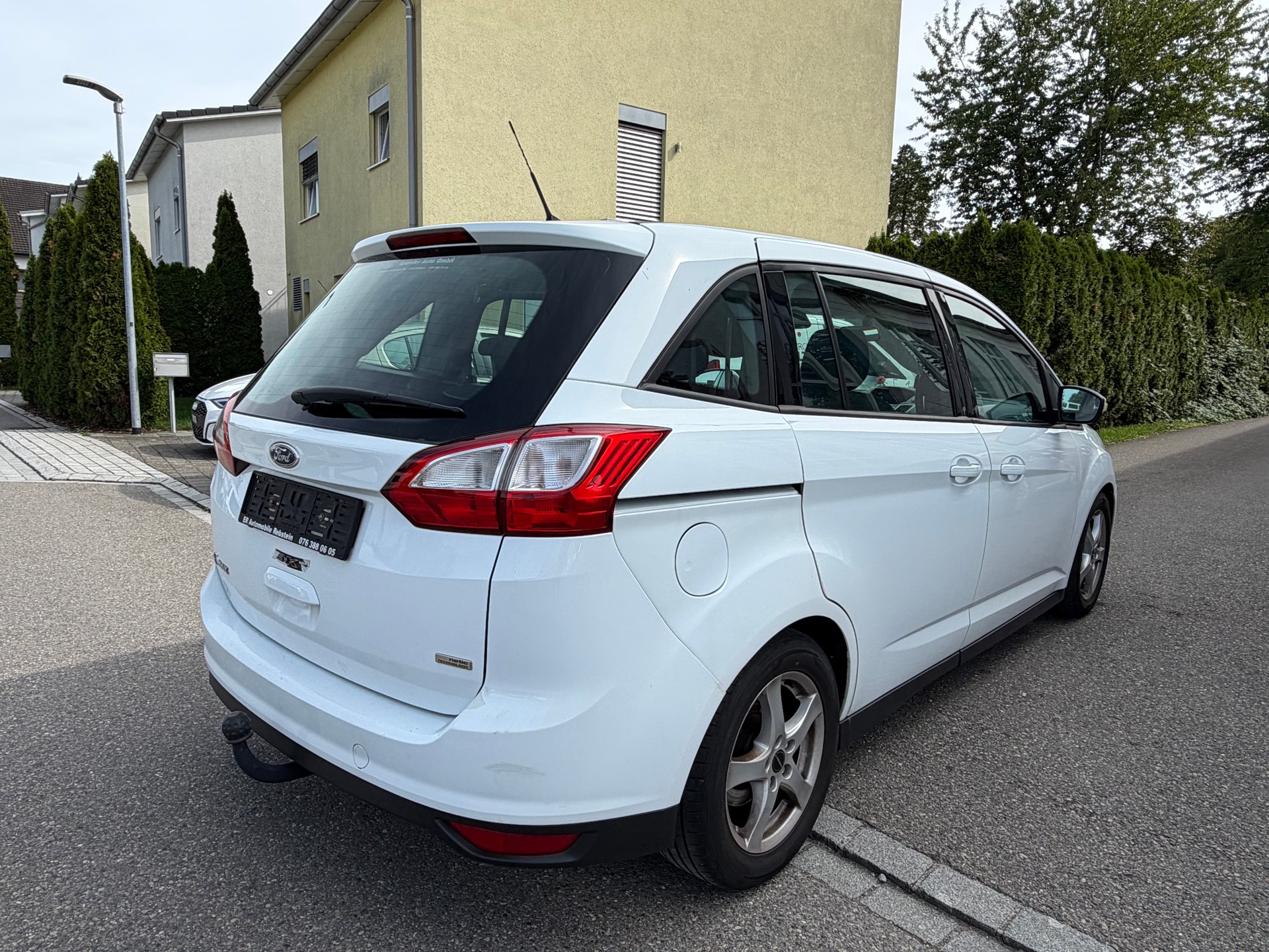 FORD Grand C-Max 1.6 SCTi Titanium-image-2