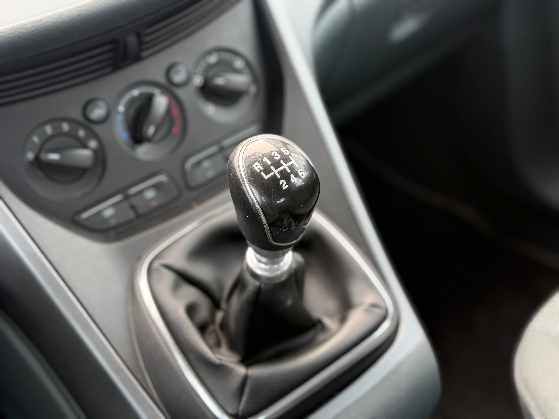 FORD Grand C-Max 1.6 SCTi Titanium-image-15