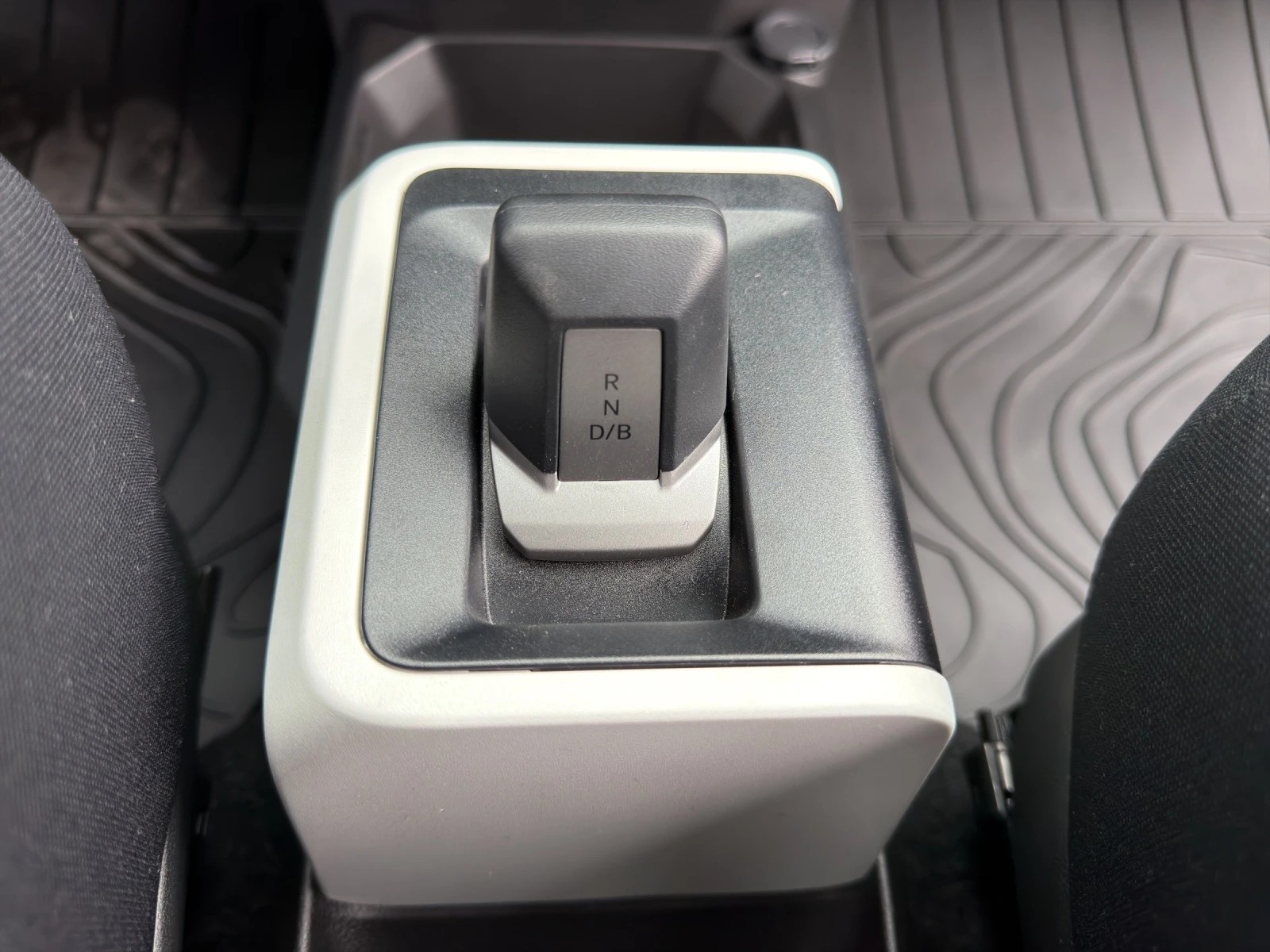 DACIA Spring 27 kWh Extreme (10 STÜCK)-image-24