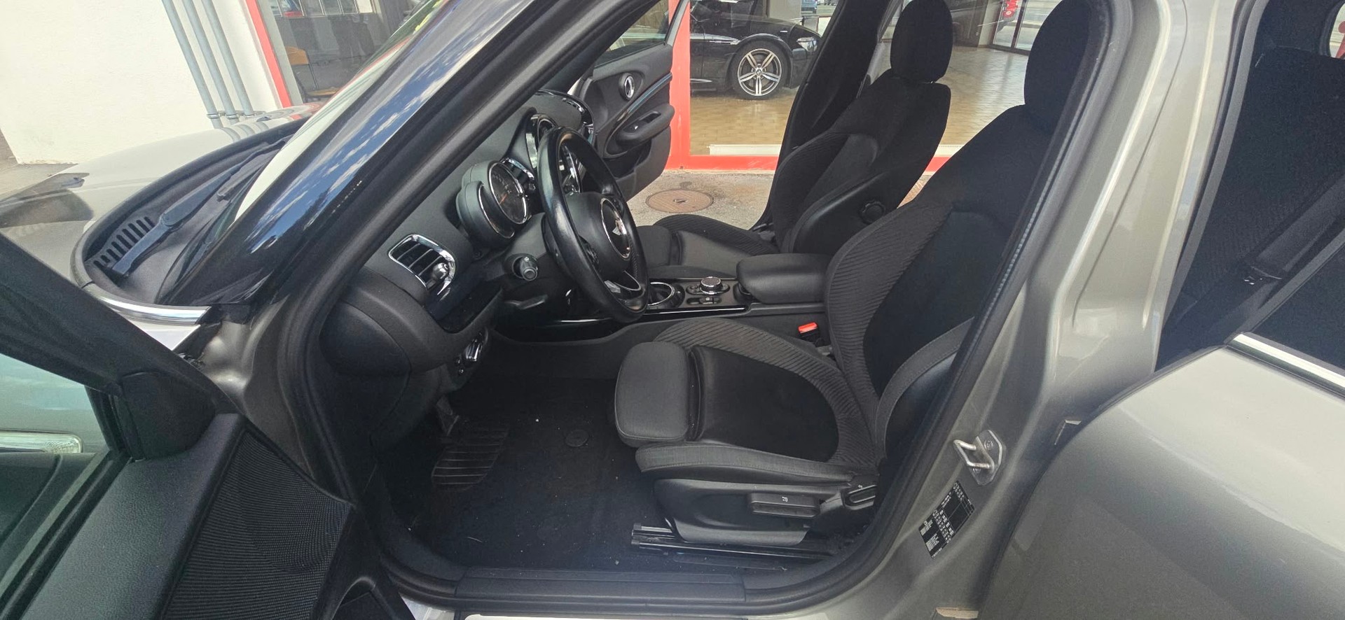 MINI Clubman Cooper D Steptronic-image-10