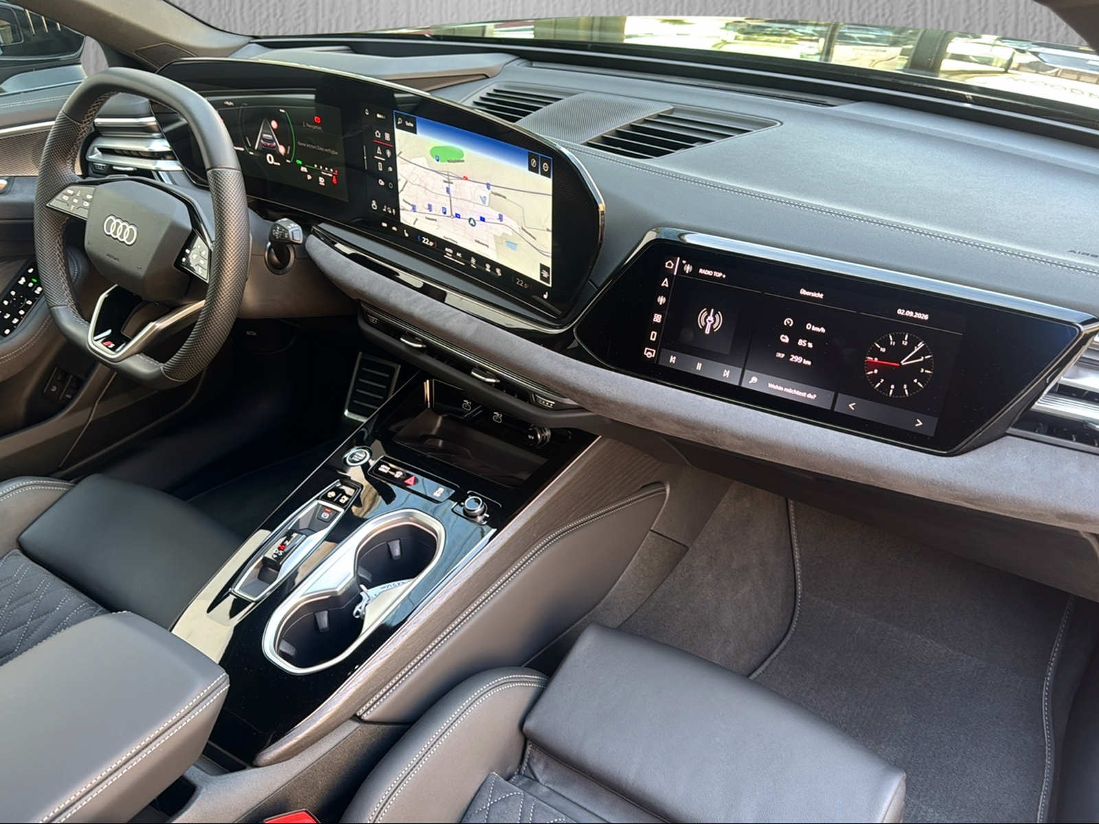 AUDI A6 Avant e-hybrid quattro 220 kW S tronic*AHK*5 Jahre Werksgarantie*-image-11
