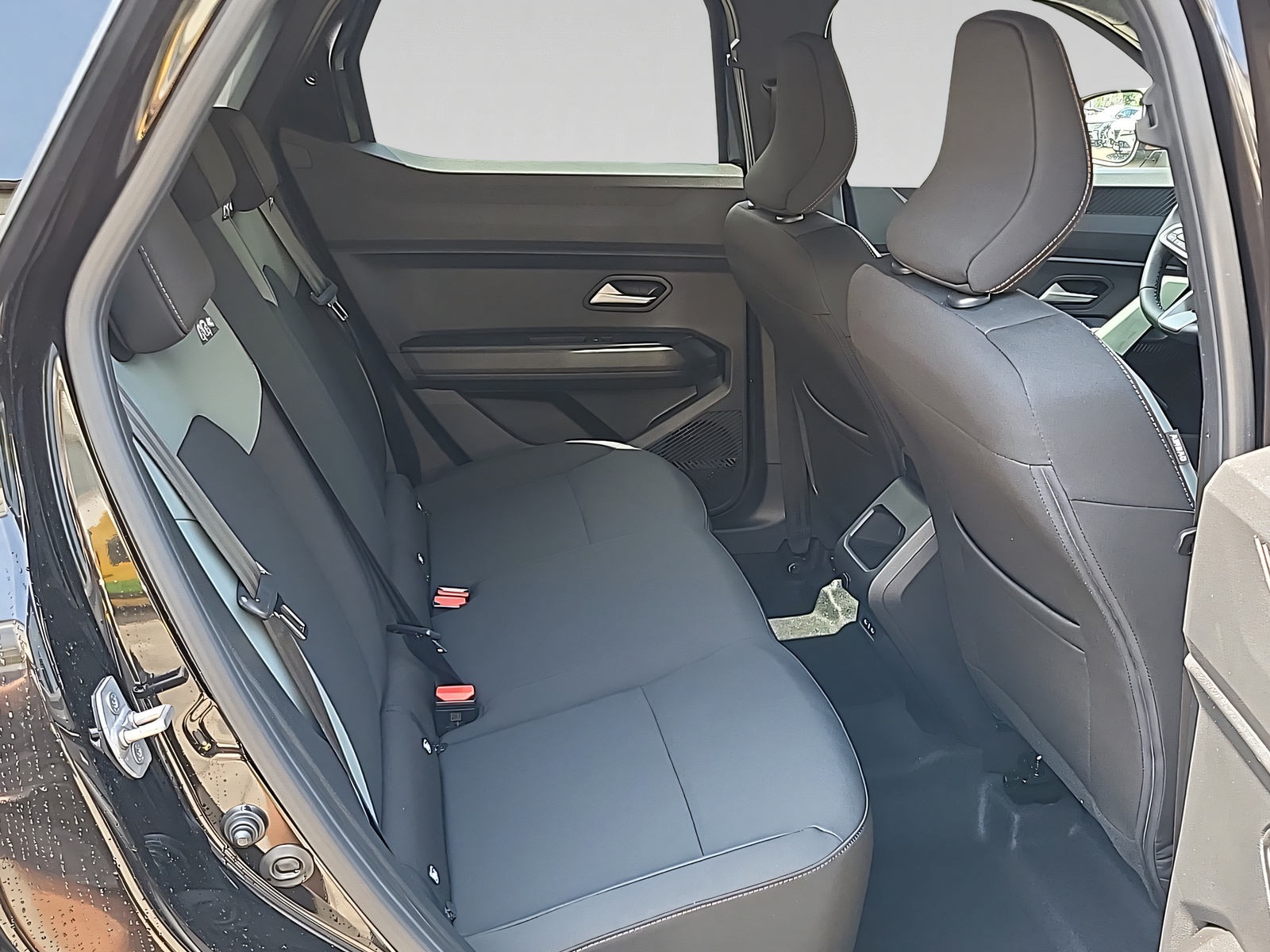 DACIA Duster-image-8