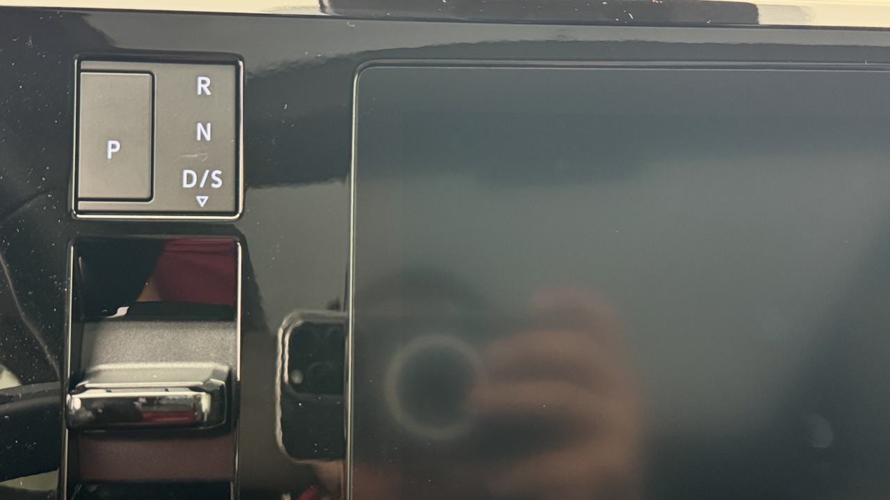 VW Multivan 1.5 eHybrid Life Edition 4Motion DSG-image-10
