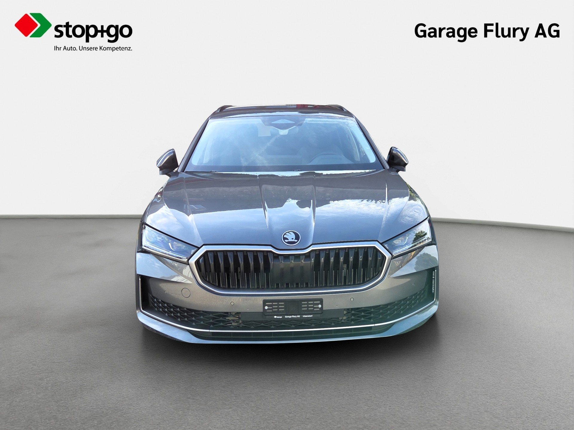 SKODA Superb Combi 2.0 TDi Selection 4x4 DSG-image-0