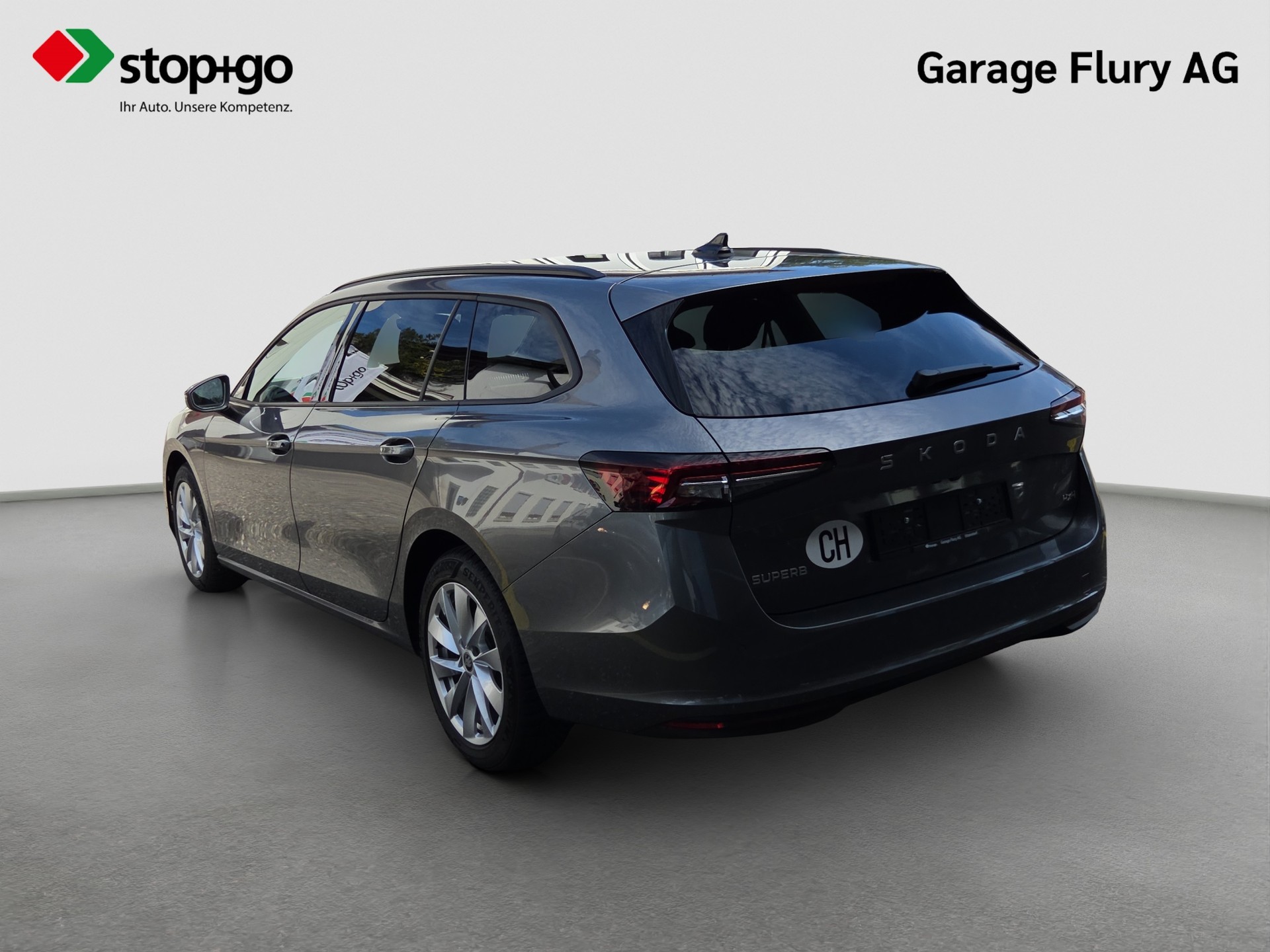 SKODA Superb Combi 2.0 TDi Selection 4x4 DSG-image-3