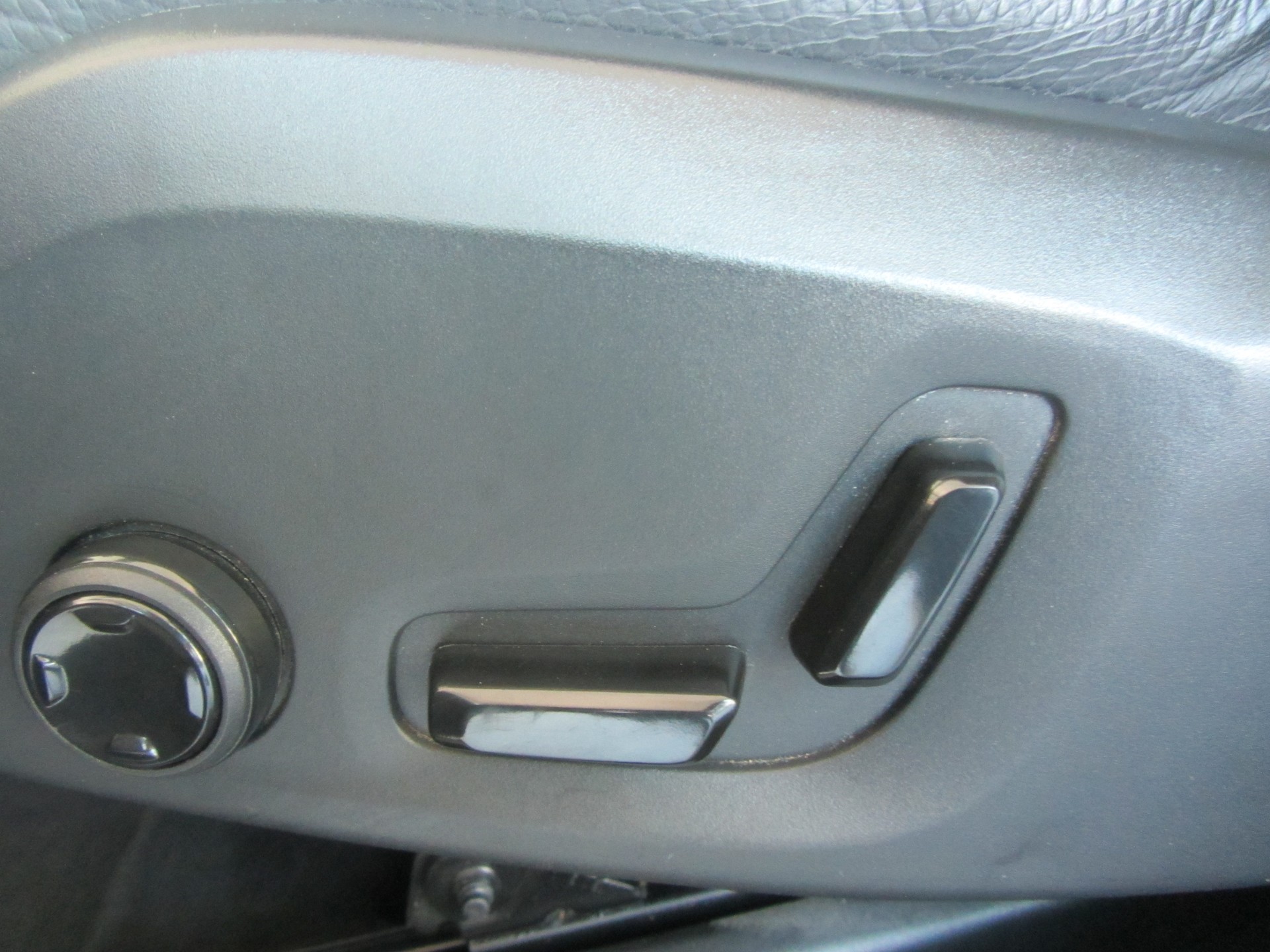 VOLVO XC60 D5 AWD Inscription Geartronic-image-11