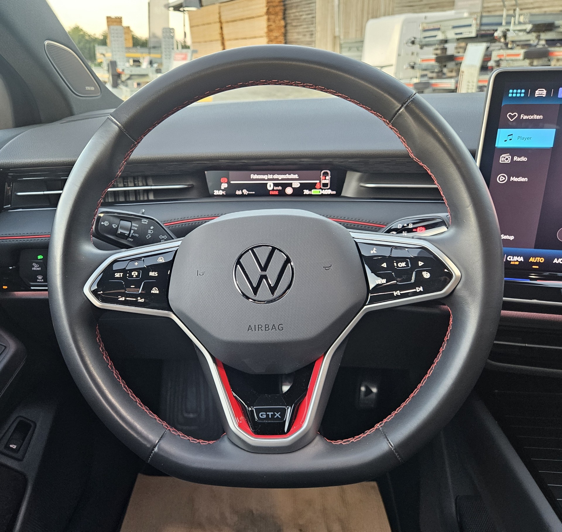 VW ID.7 Tourer GTX 86 kWh United 4 Motion mit Anhängerkupplung-image-17