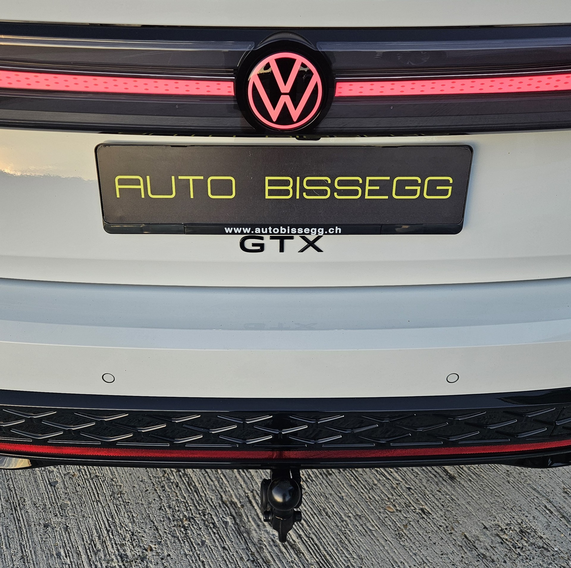 VW ID.7 Tourer GTX 86 kWh United 4 Motion mit Anhängerkupplung-image-8