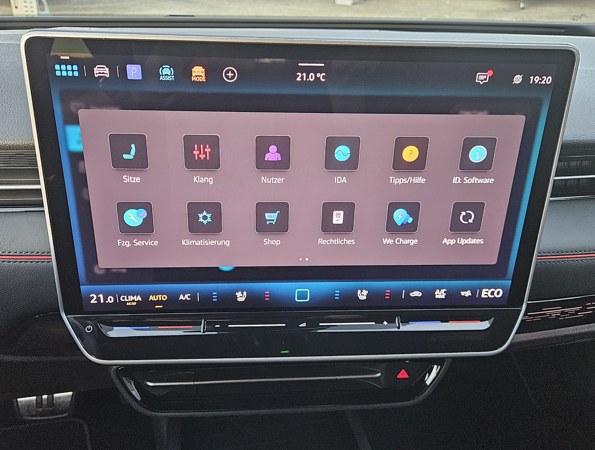 VW ID.7 Tourer GTX 86 kWh United 4 Motion mit Anhängerkupplung-image-19