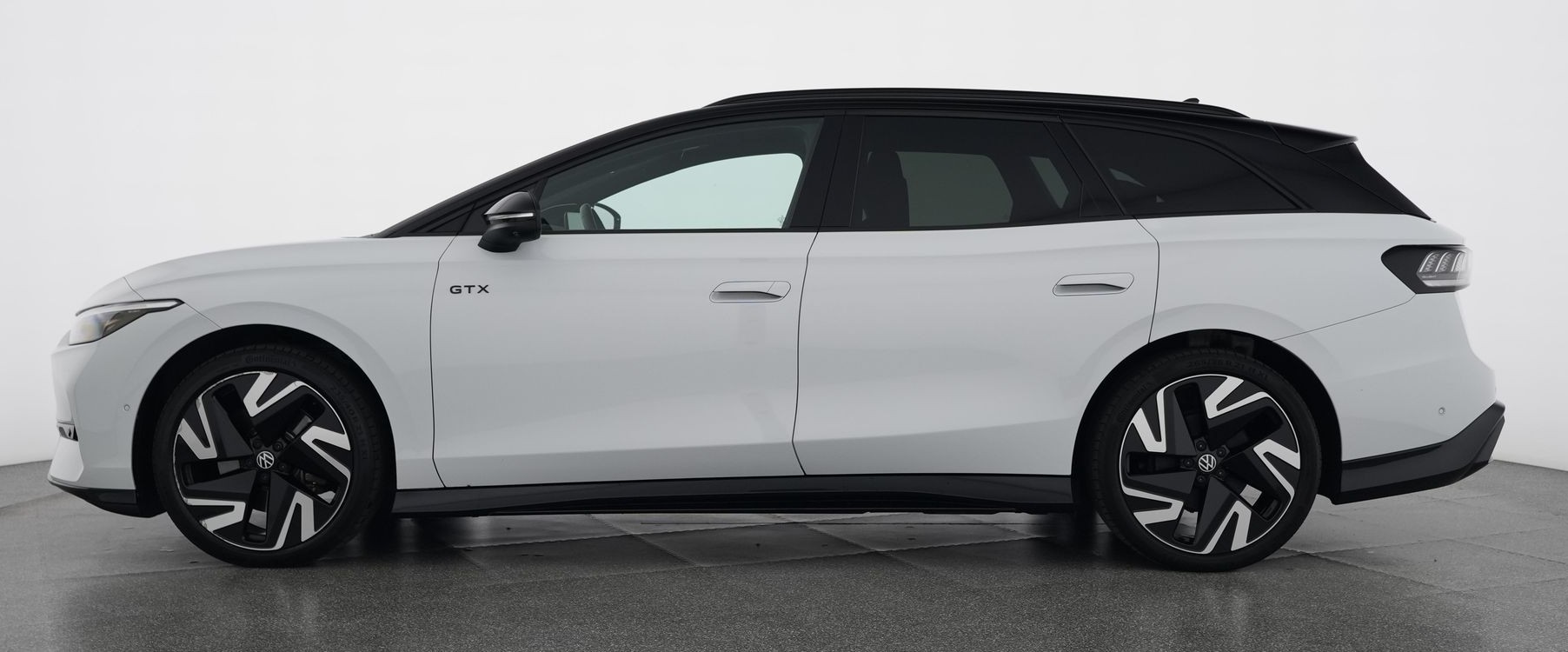 VW ID.7 Tourer GTX 86 kWh United 4 Motion mit Anhängerkupplung-image-1