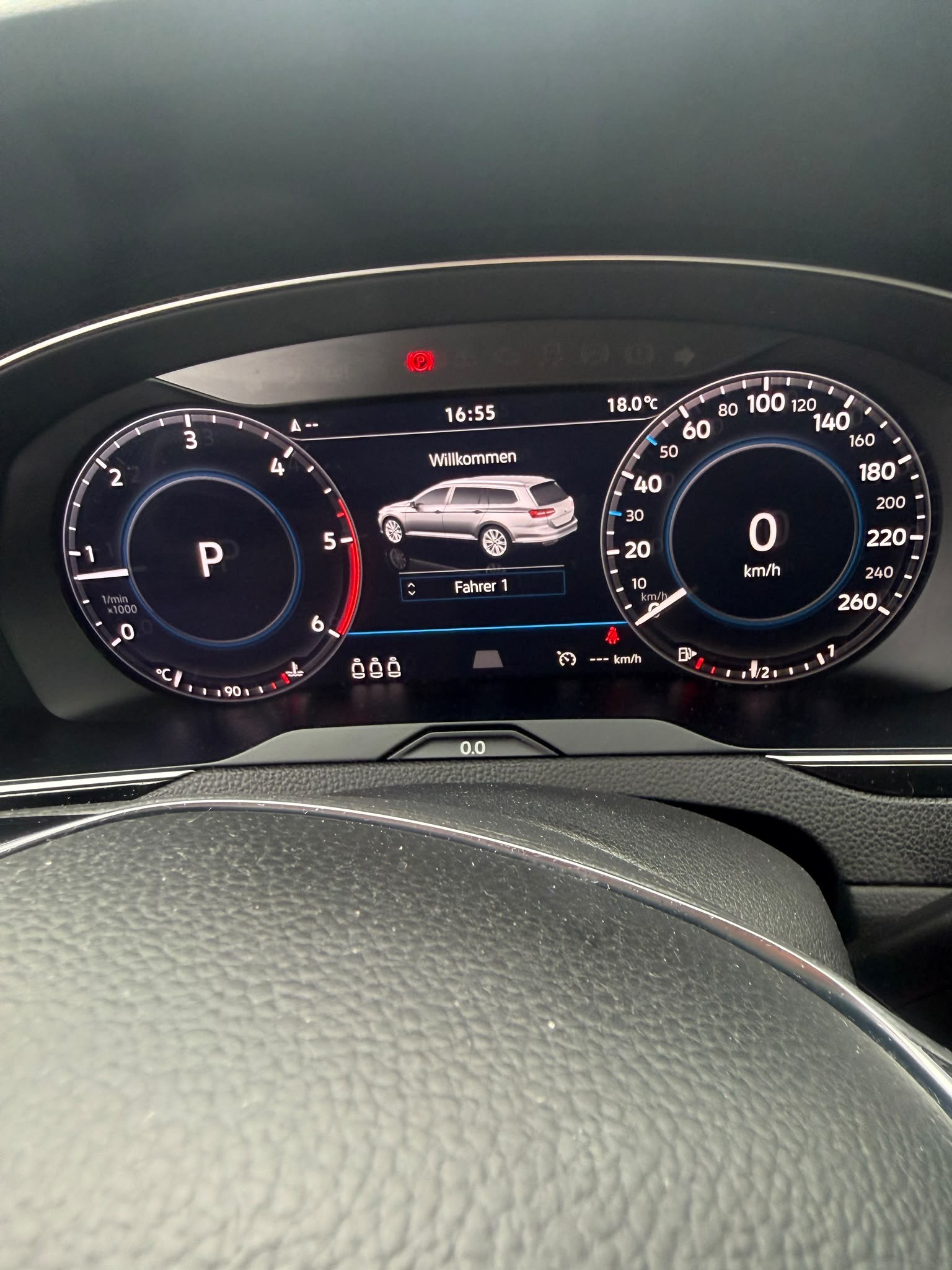 VW Passat Variant 2.0 TDI BMT Highline DSG 4Motion-image-11