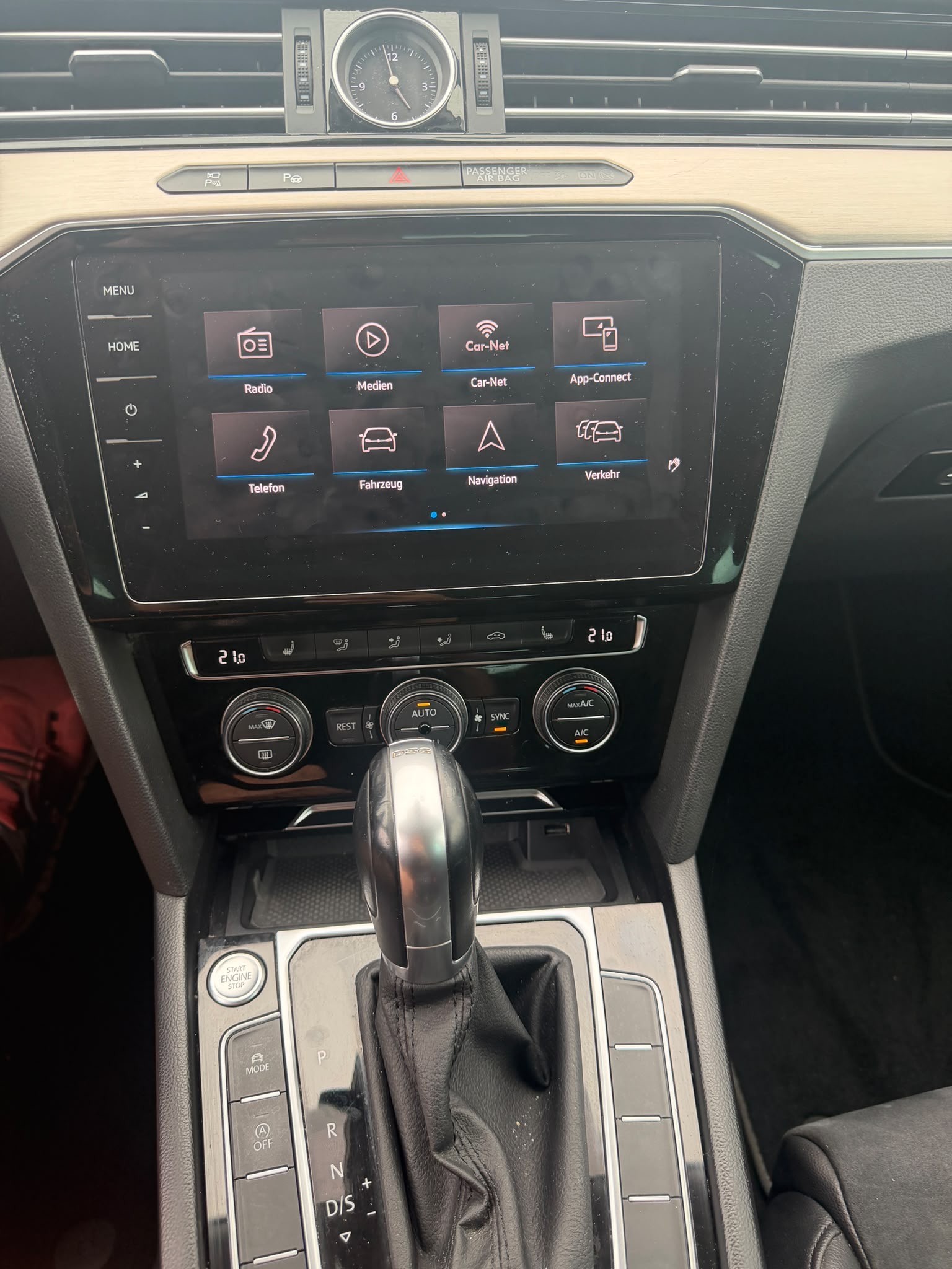 VW Passat Variant 2.0 TDI BMT Highline DSG 4Motion-image-13