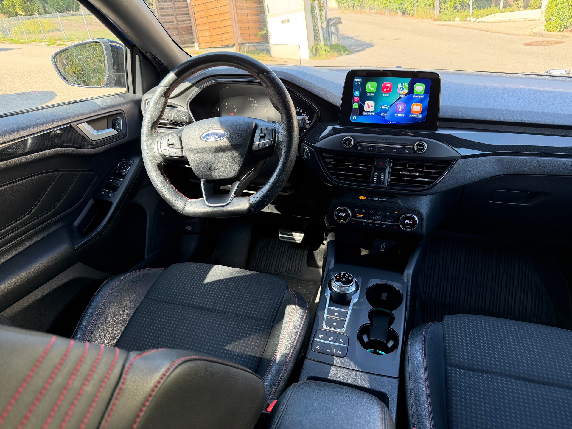 FORD 1.5 EcoBlue 120 ST-Line-image-5