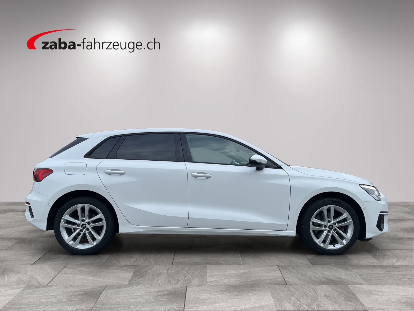 AUDI A3 Sportback 35 TFSI Attraction S-tronic-image-5