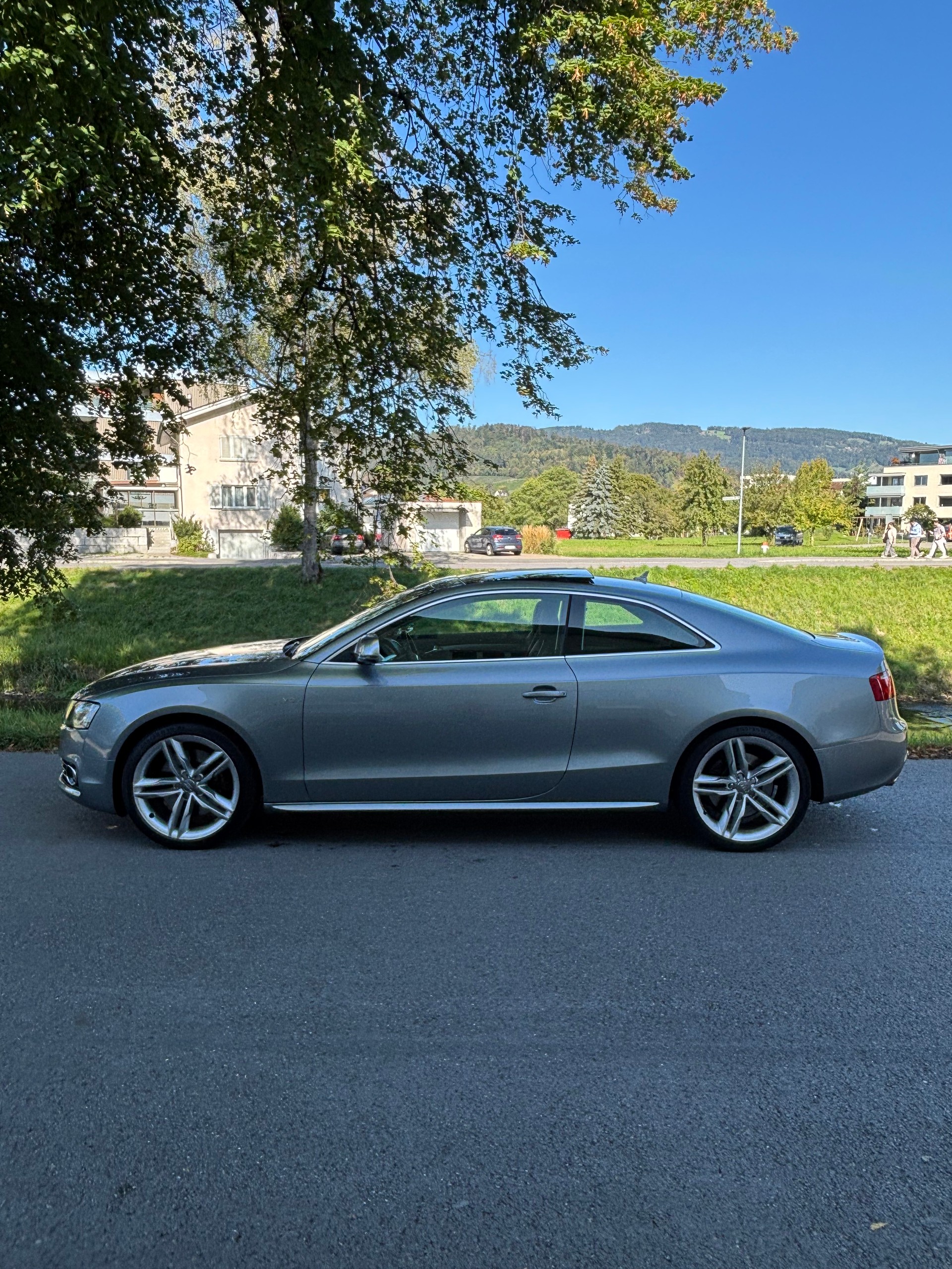 AUDI S5 Coupé 4.2 FSI quattro tiptronic-image-3
