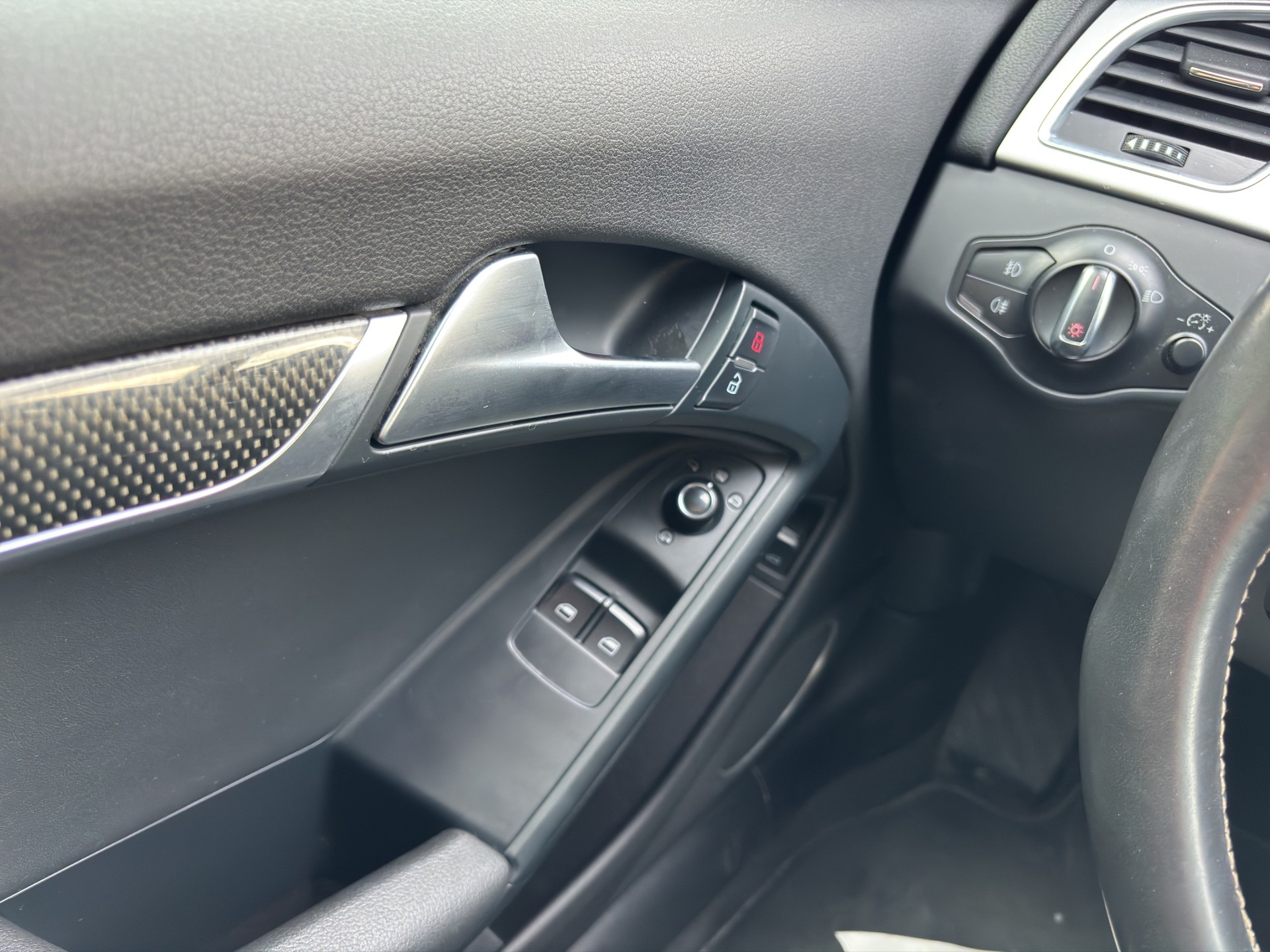 AUDI S5-image-9