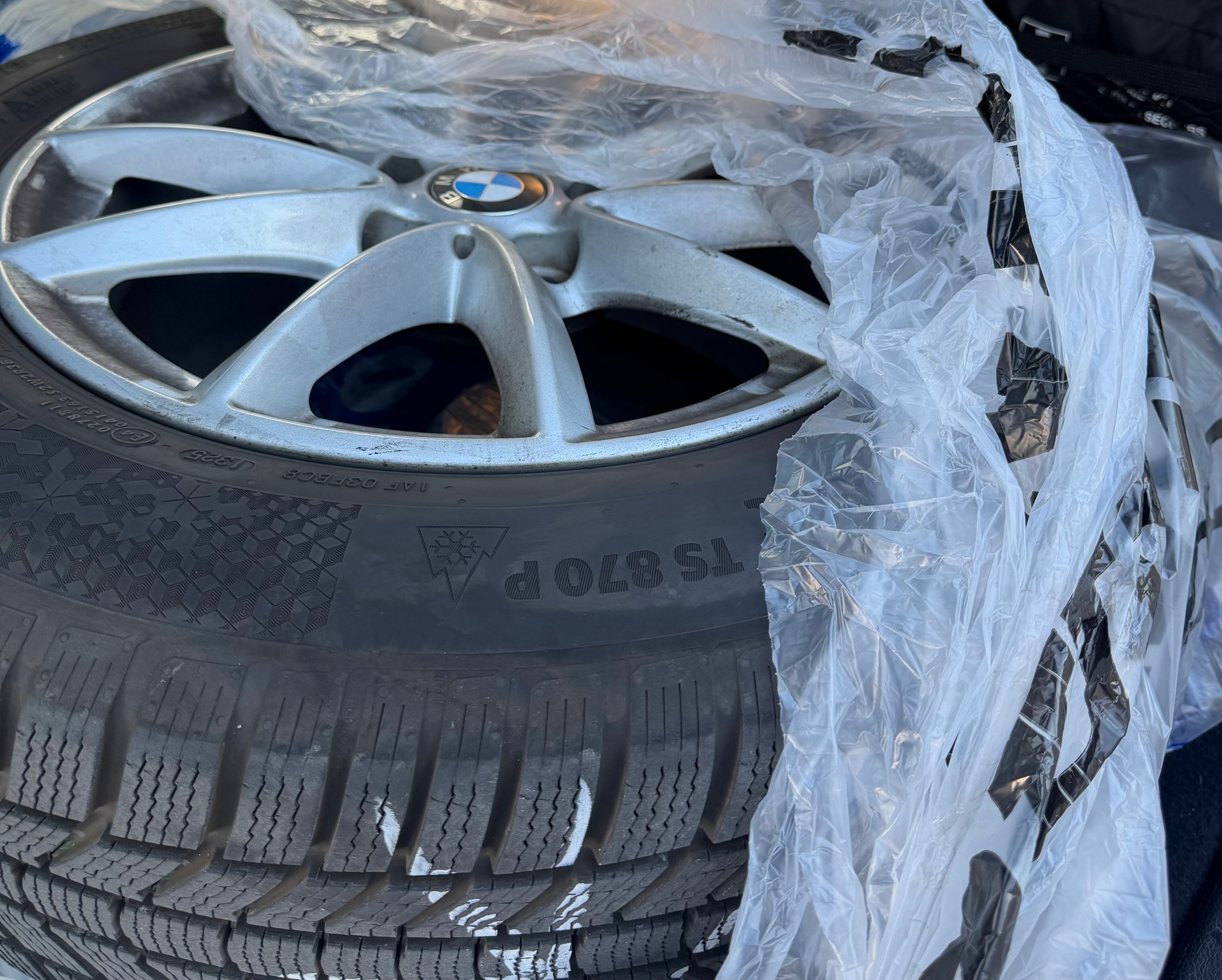 BMW 216d Active Tourer-image-9