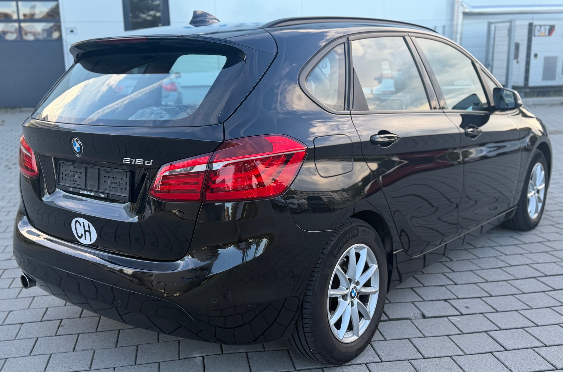 BMW 216d Active Tourer-image-3