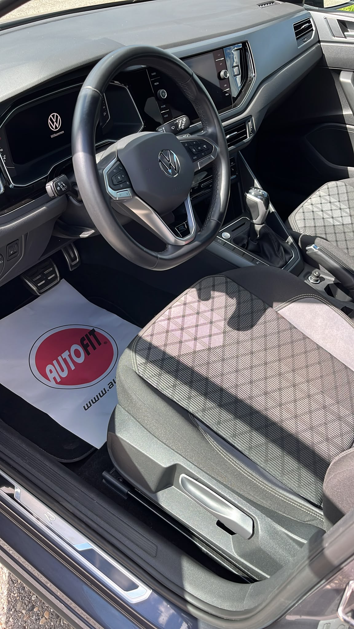 VW Polo 1.0 TSI R-Line DSG-image-12