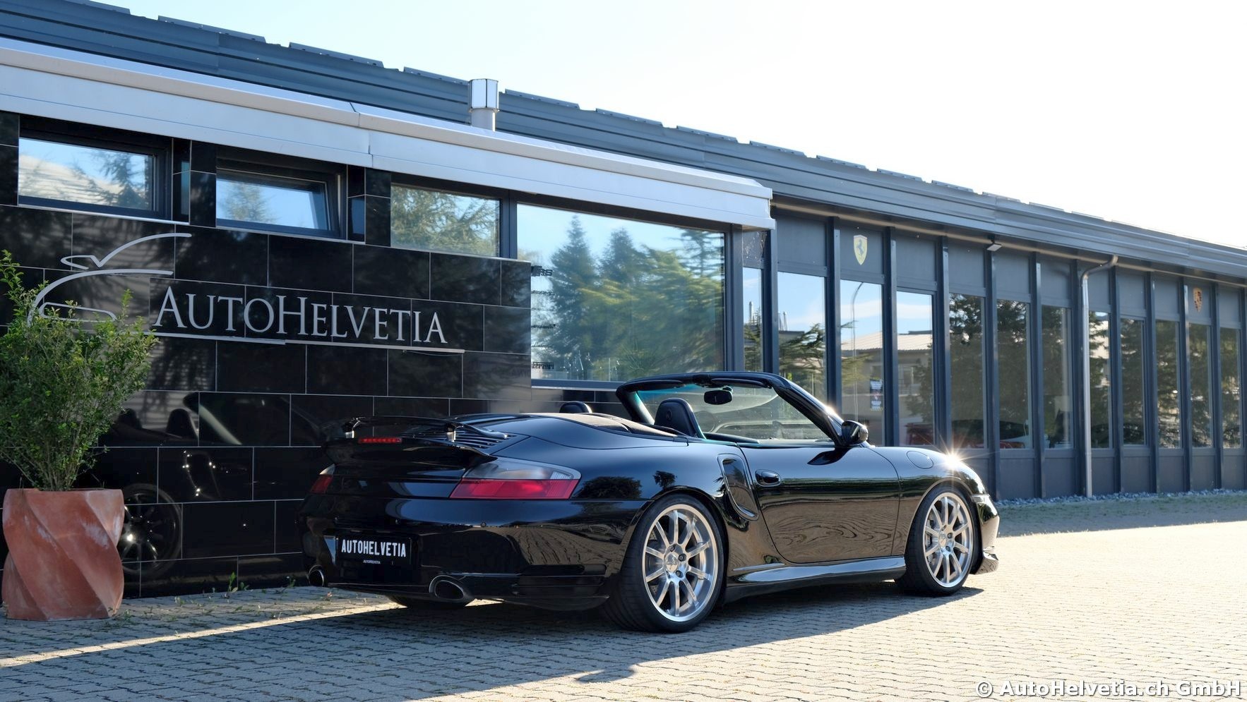 PORSCHE 911 Turbo Cabrio - SPORTEC SP640-image-5