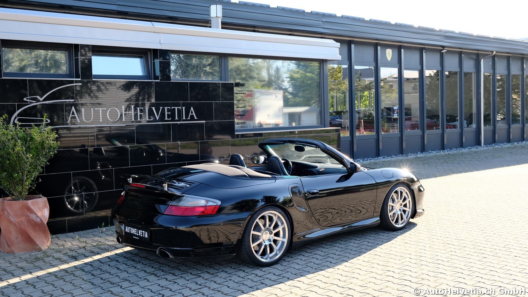 PORSCHE 911 Turbo Cabrio - SPORTEC SP640-image-24