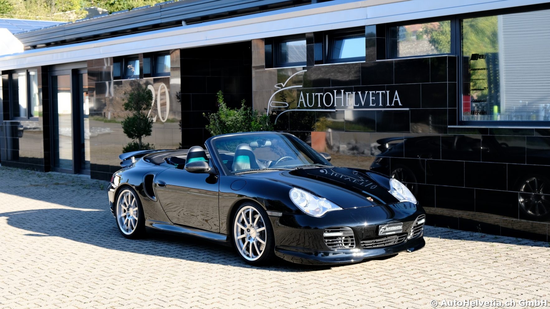 PORSCHE 911 Turbo Cabrio - SPORTEC SP640-image-25