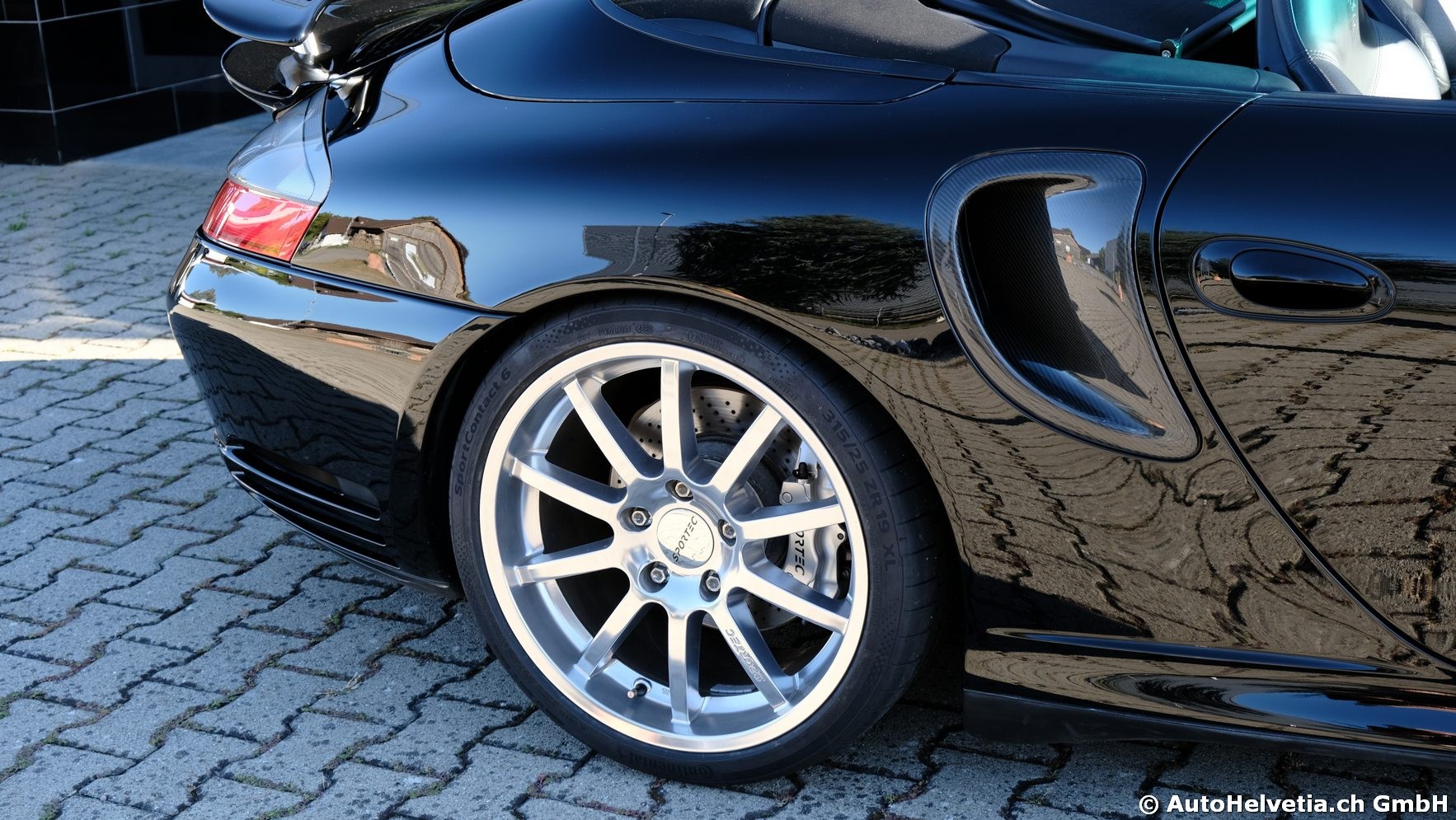 PORSCHE 911 Turbo Cabrio - SPORTEC SP640-image-10