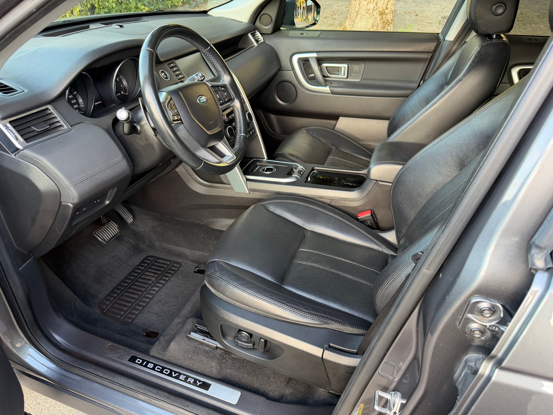 LAND ROVER Discovery Sport 2.0 Si4 HSE AT9-image-10