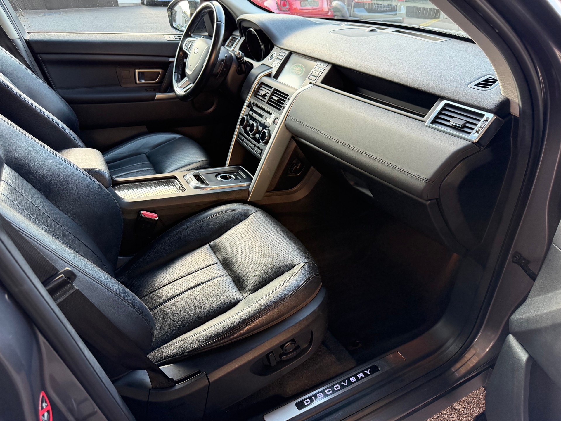 LAND ROVER Discovery Sport 2.0 Si4 HSE AT9-image-12