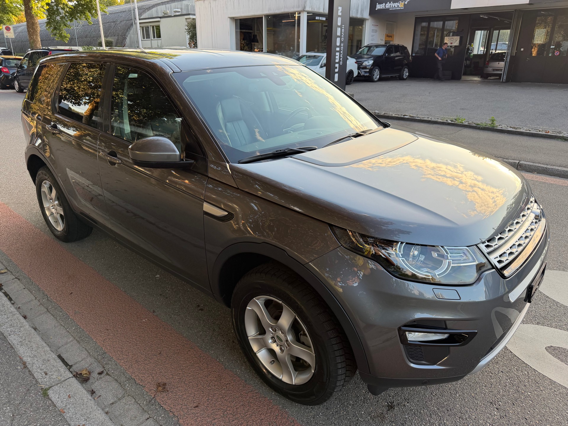 LAND ROVER Discovery Sport 2.0 Si4 HSE AT9-image-2