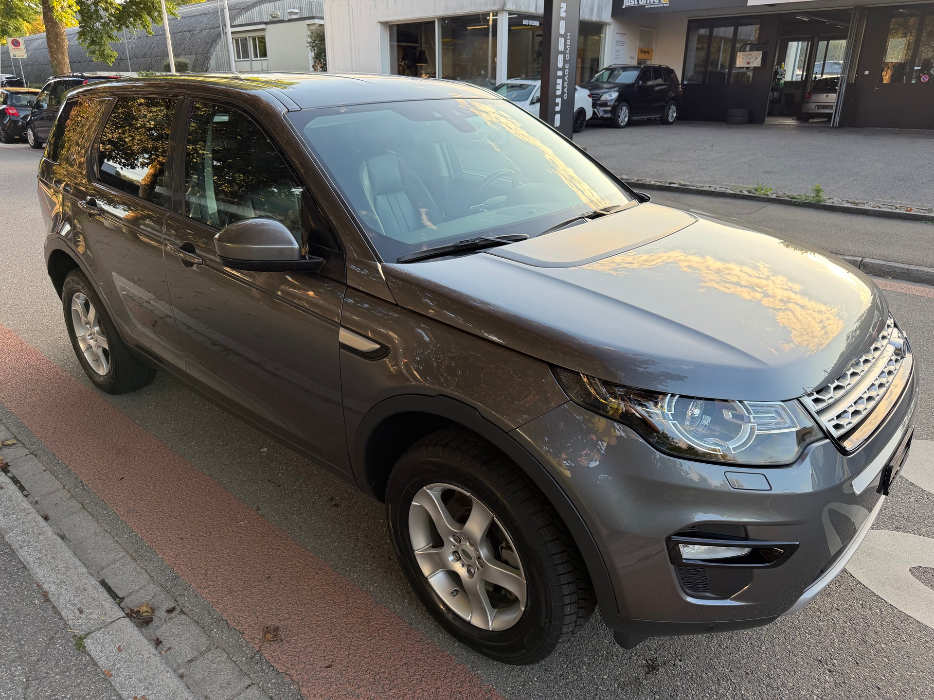 LAND ROVER Discovery Sport 2.0 Si4 HSE AT9-image-3